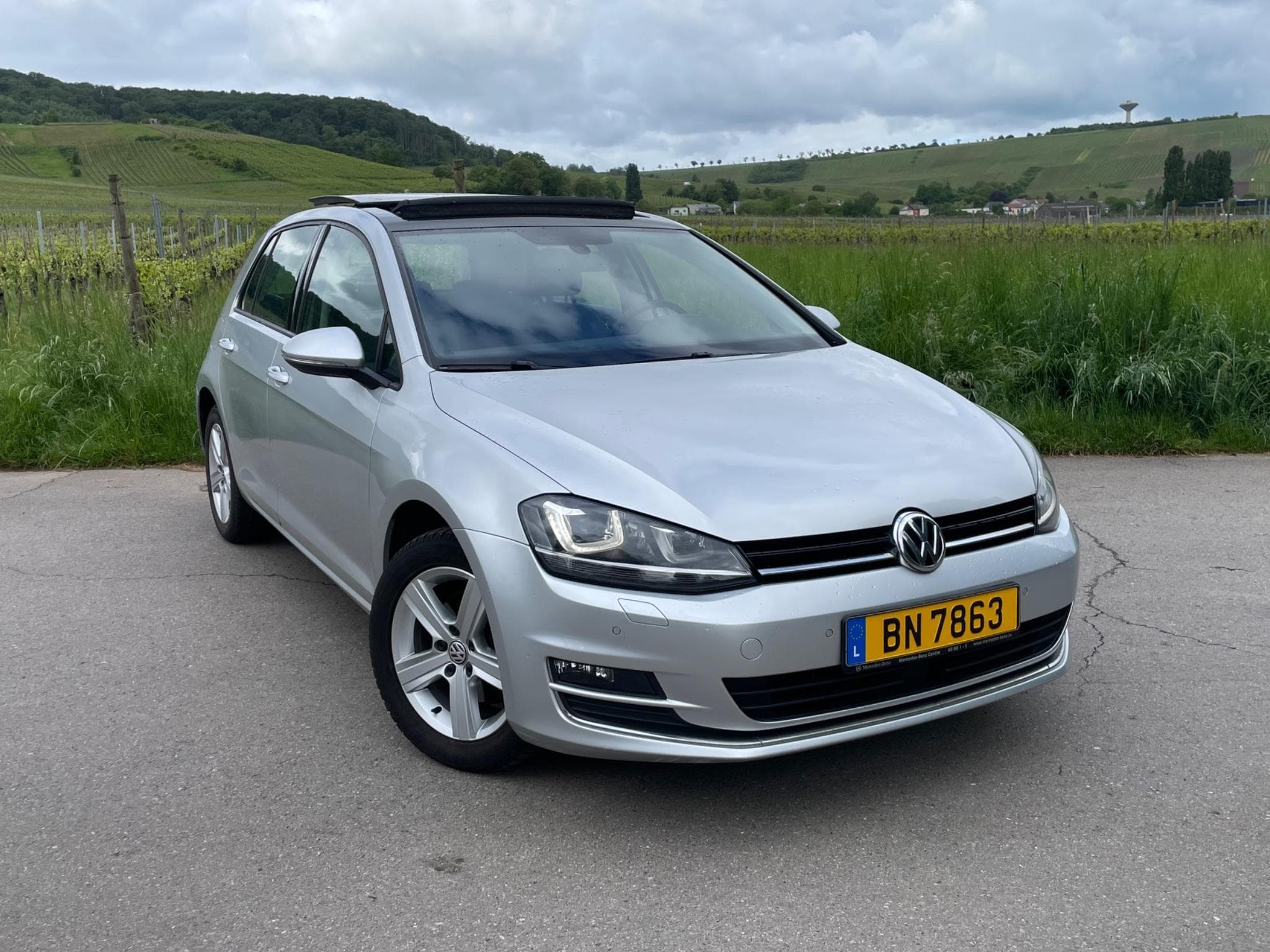 VW Golf 2.0 Tdi DSG Panorama (2014) - Foto 2