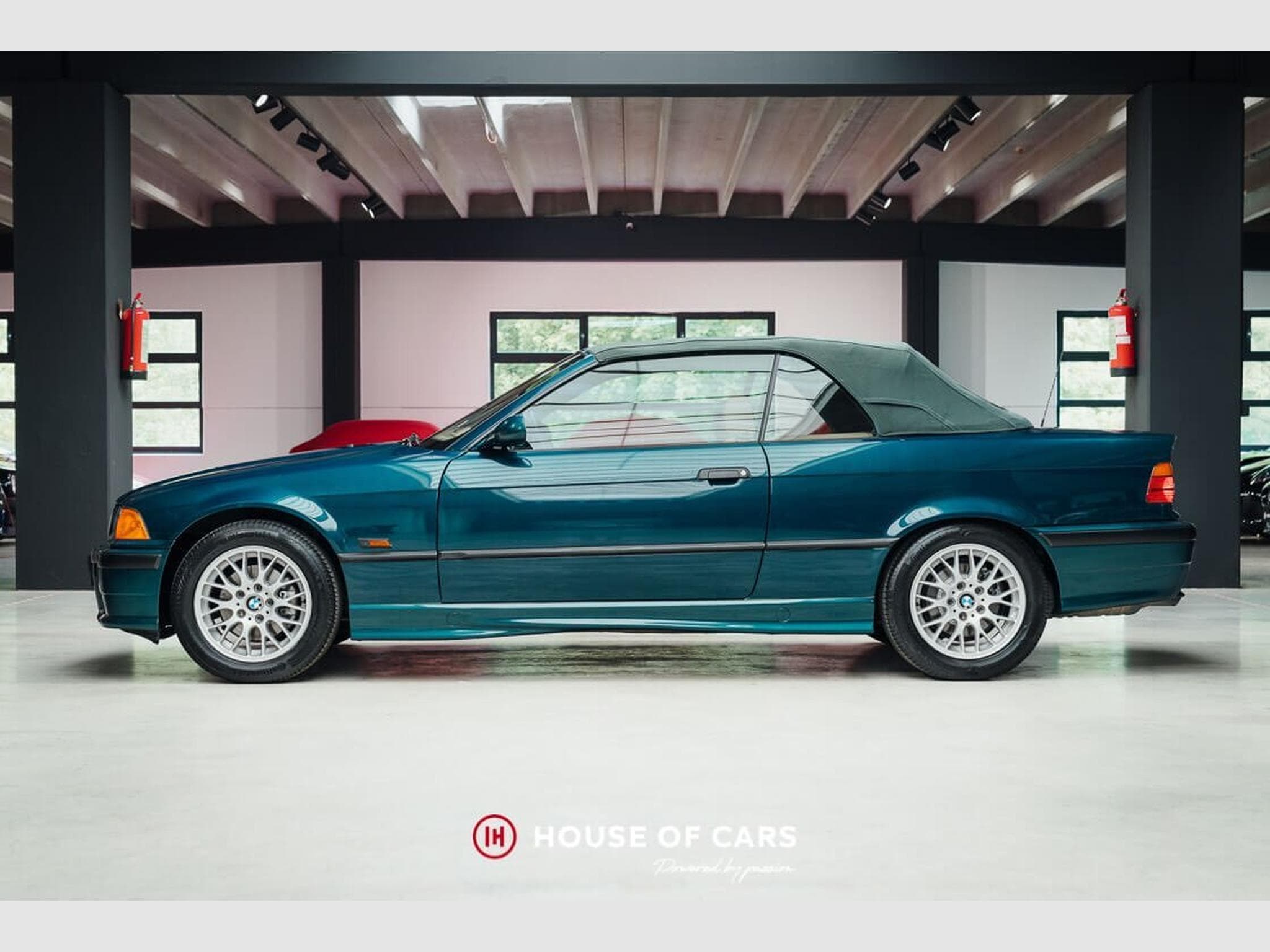 BMW 320 I CABRIOLET 1ST BELGIAN OWNER - LOW MILEAGE ! (1995) - Photo 10