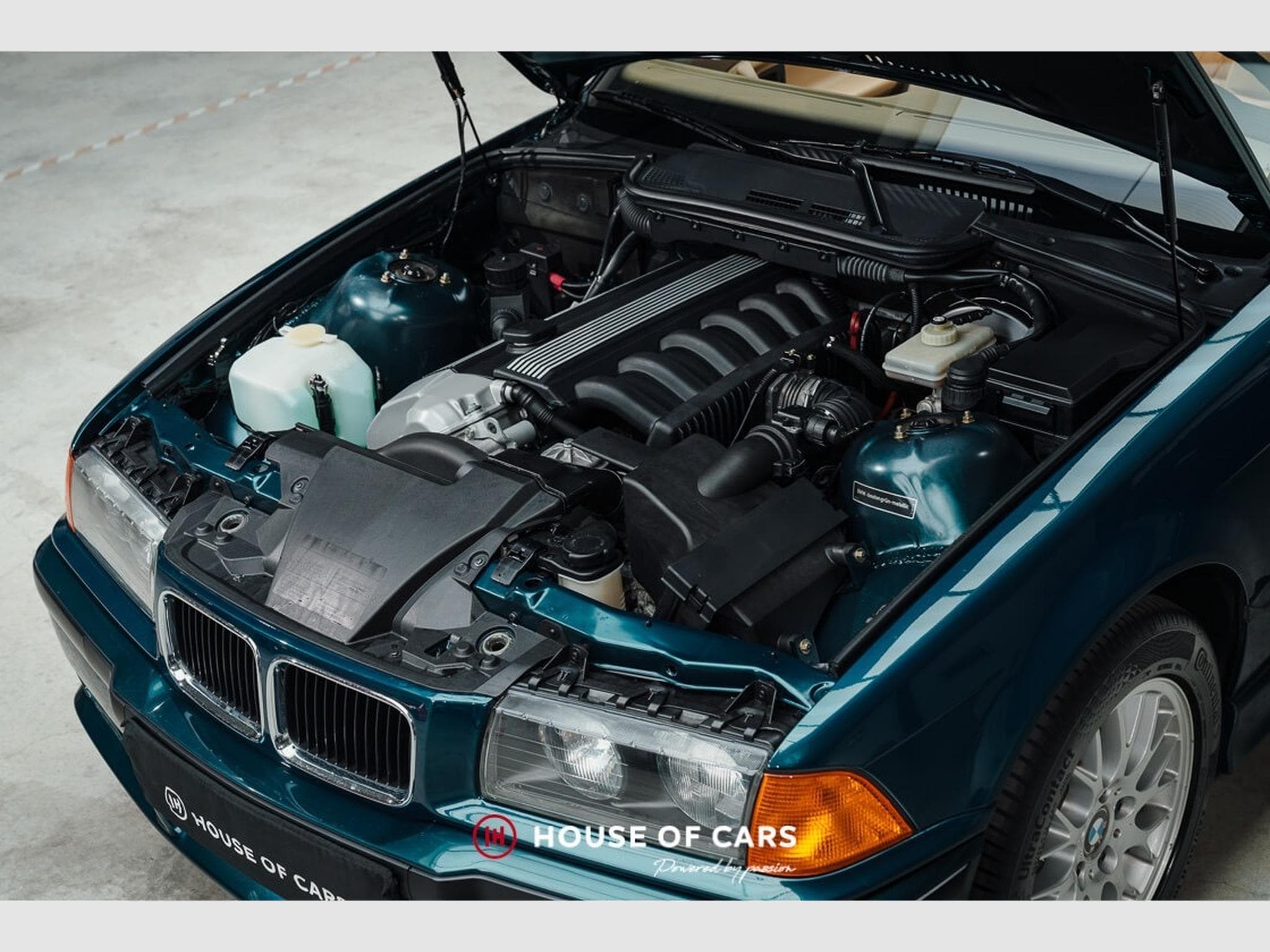 BMW 320 I CABRIOLET 1ST BELGIAN OWNER - LOW MILEAGE ! (1995) - Photo 11