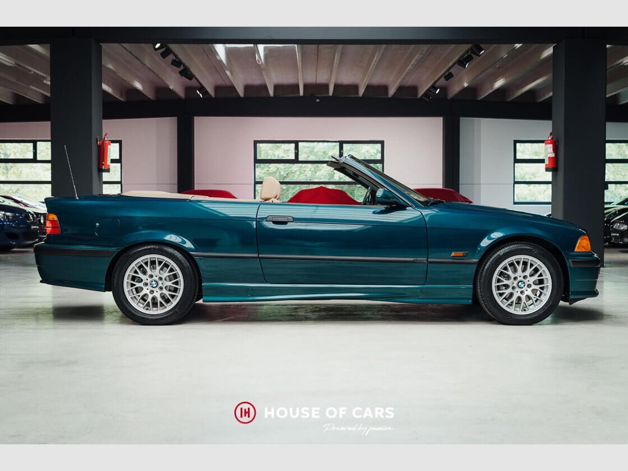 BMW 320 I CABRIOLET 1ST BELGIAN OWNER - LOW MILEAGE ! (1995) - Photo 5