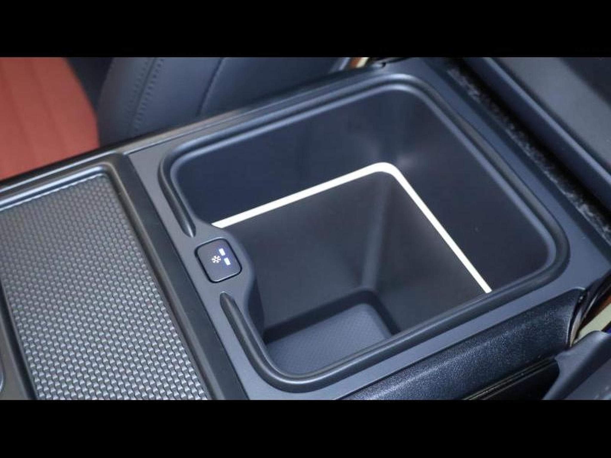 Land-Rover Range Rover Sport P635 SV EDITION TWO AWD Auto (2026) - Foto 26