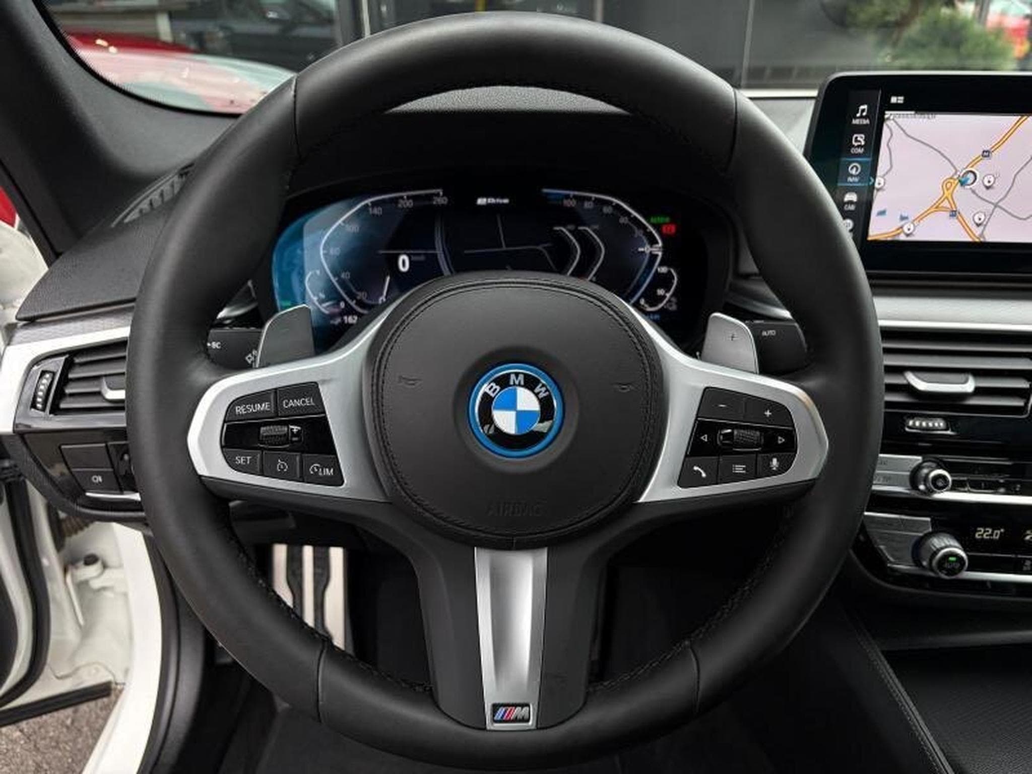 BMW 530 E xDrive Pack M (2022) - Photo 6