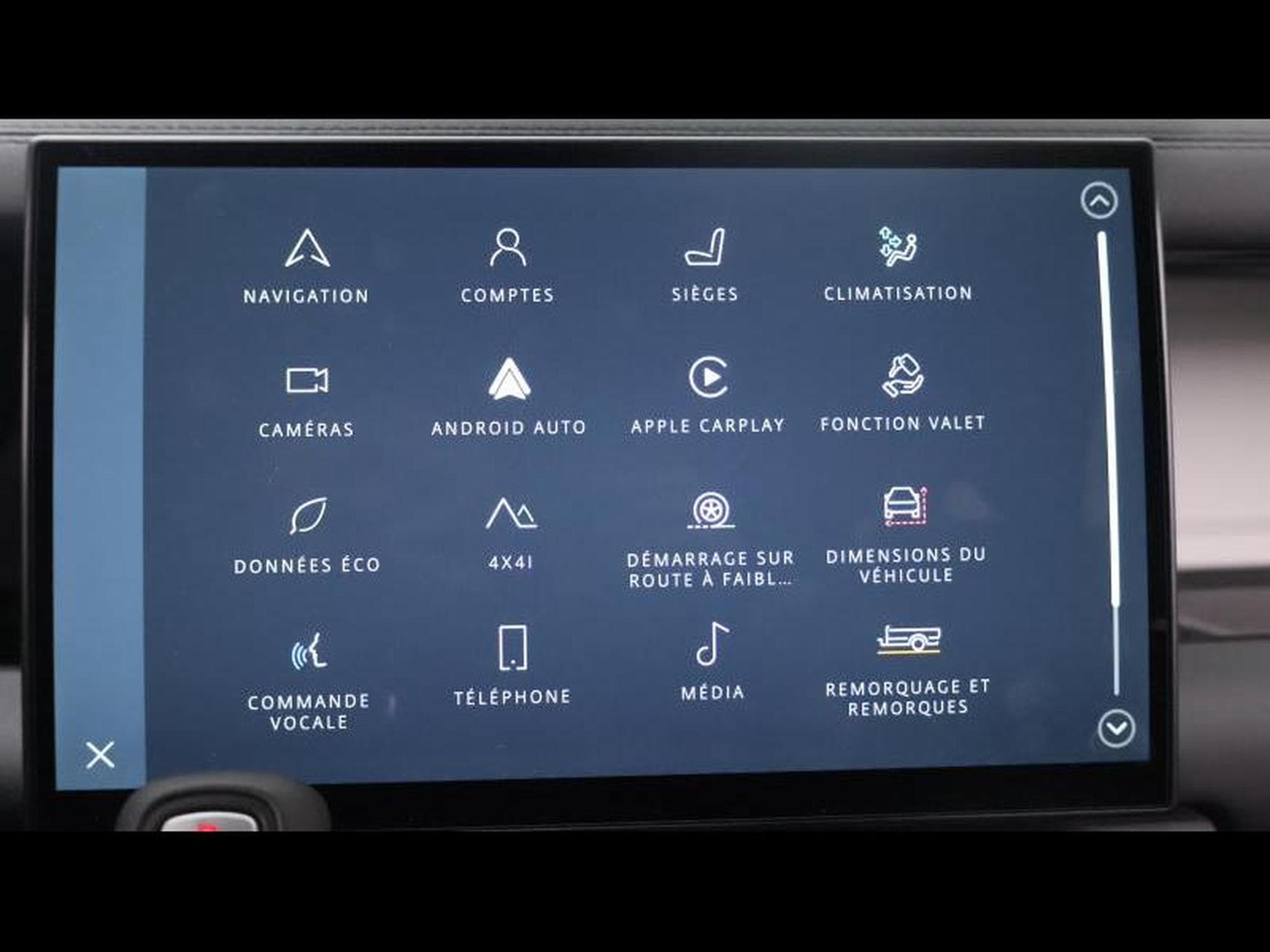 Land-Rover Defender 110 D200 S AWD Auto MY26 (2026) - Photo 19