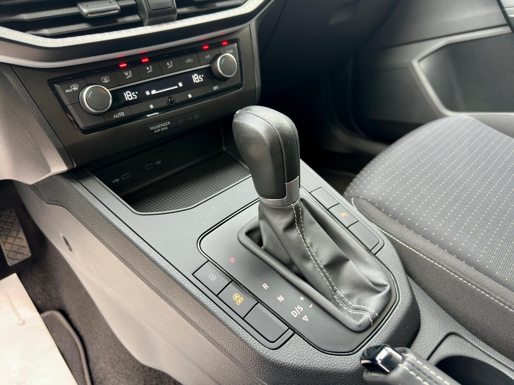 Seat Ibiza 1.0 TSI 110 ch DSG7 (2023) - Photo 25
