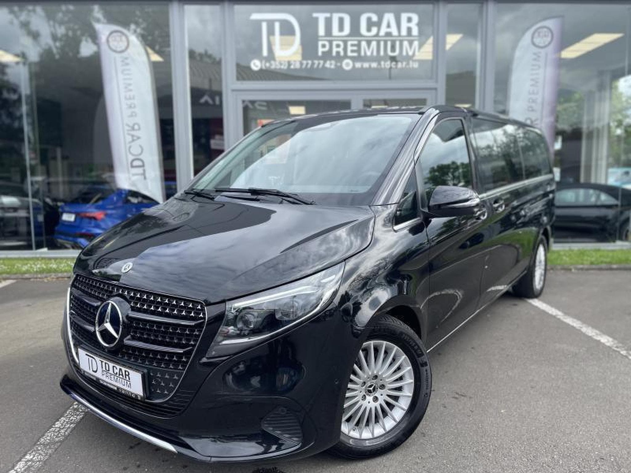 Mercedes V 300 D Extralong Auto (2025) - Photo 1