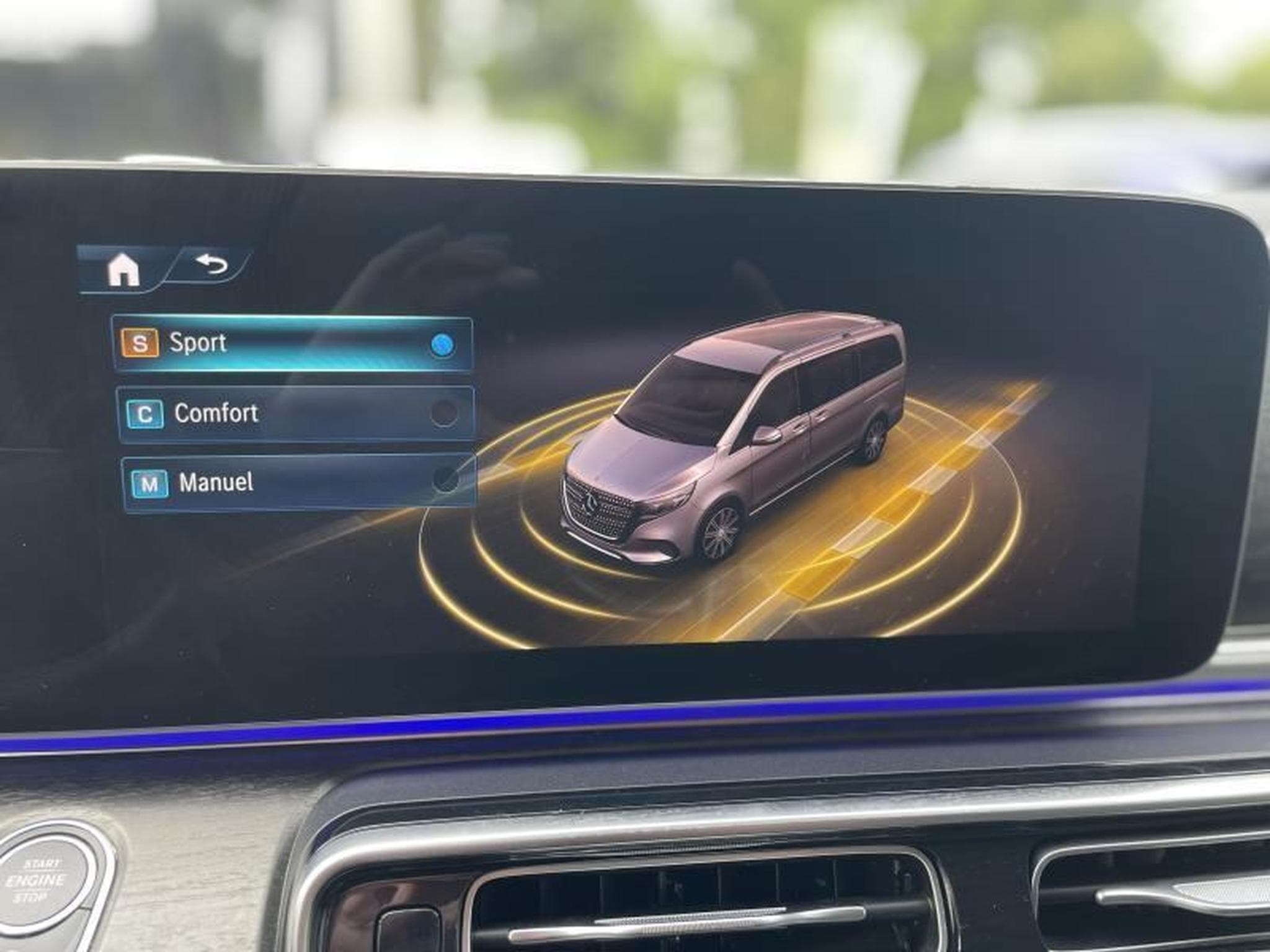 Mercedes V 300 D Extralong Auto (2025) - Photo 12