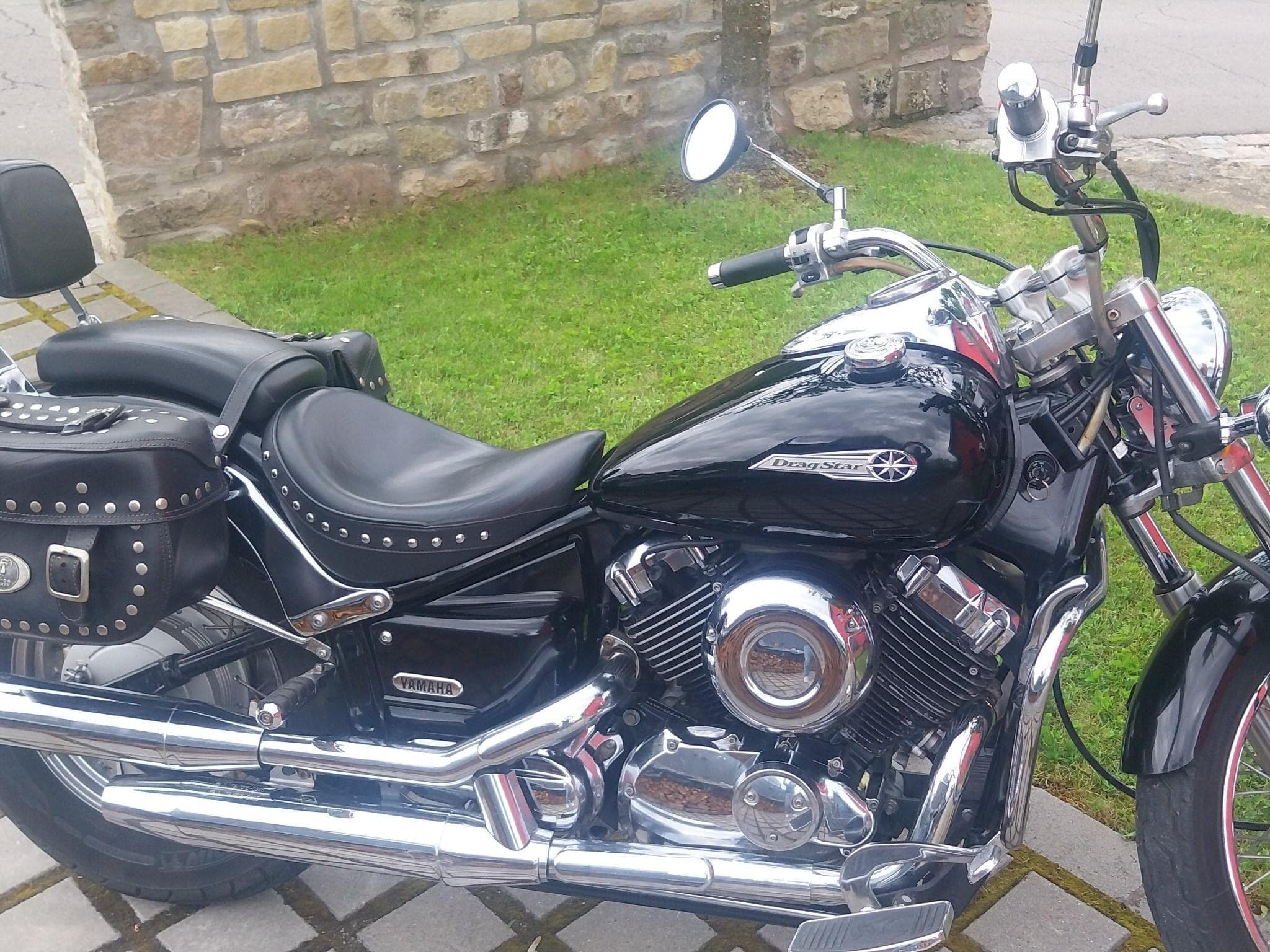Yamaha Dragstar (1998) - Photo 1