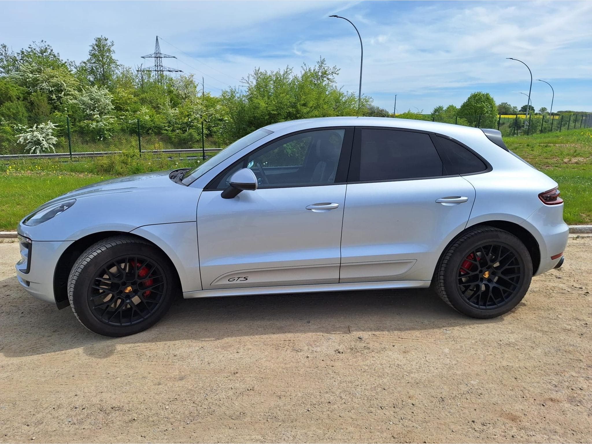 Porsche Macan GTS (2018) - Photo 2