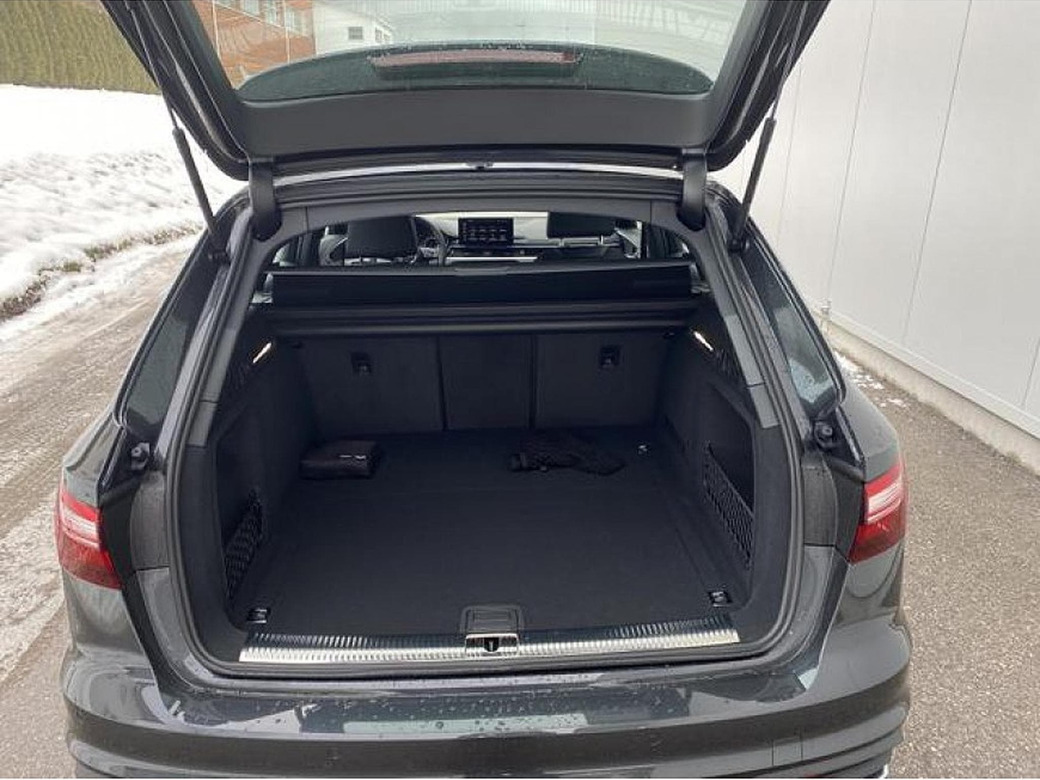 Audi A4 (2024) - Foto 25