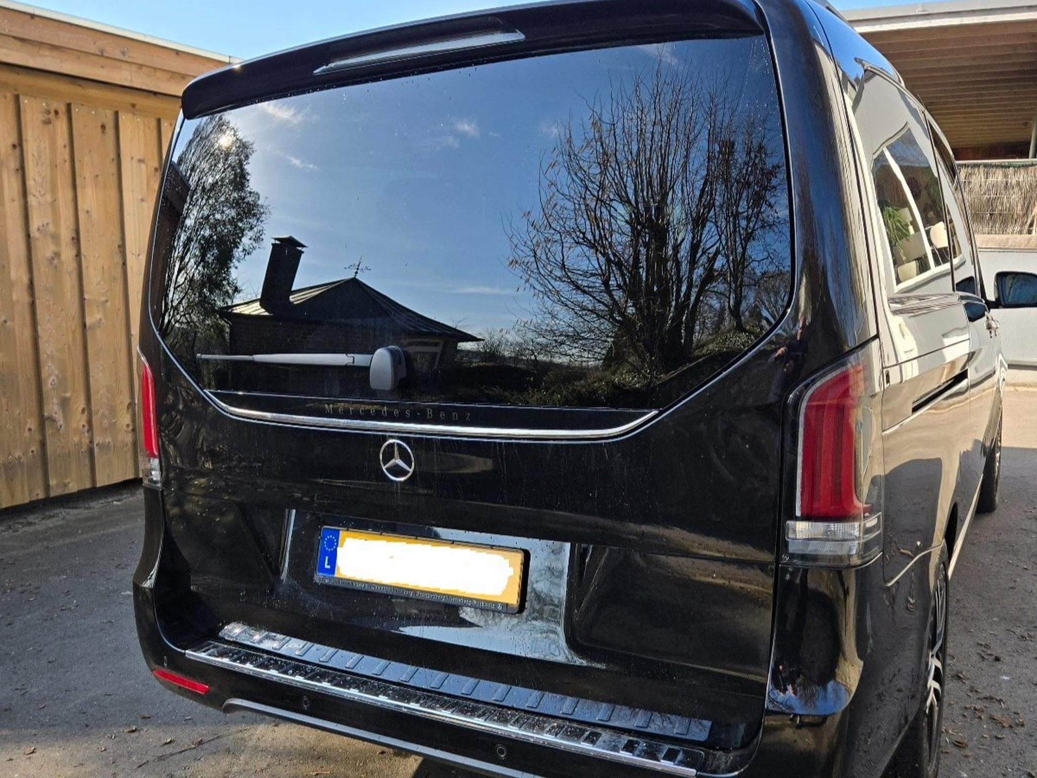 Mercedes V 250 AMG Avantgarde (2024) - Foto 2