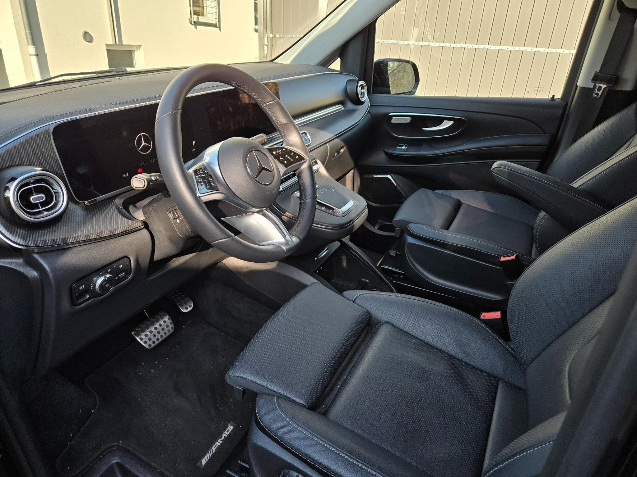 Mercedes V 250 AMG Avantgarde (2024) - Foto 3