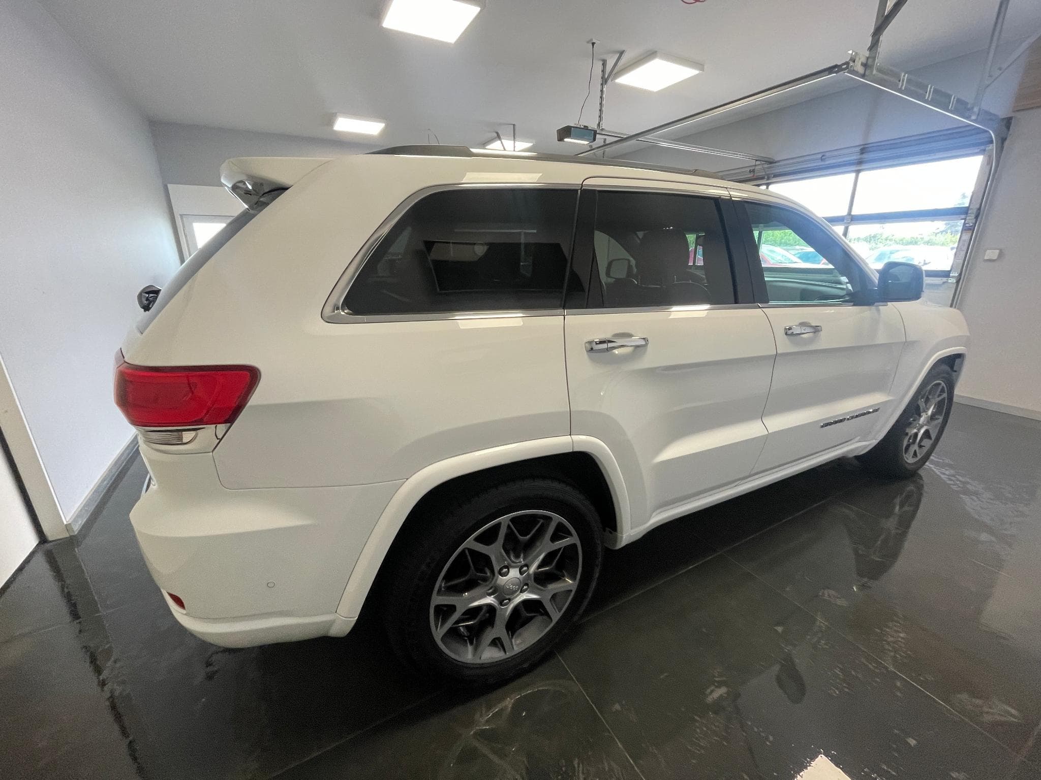 Jeep Grand Cherokee Overland (2020) - Photo 4