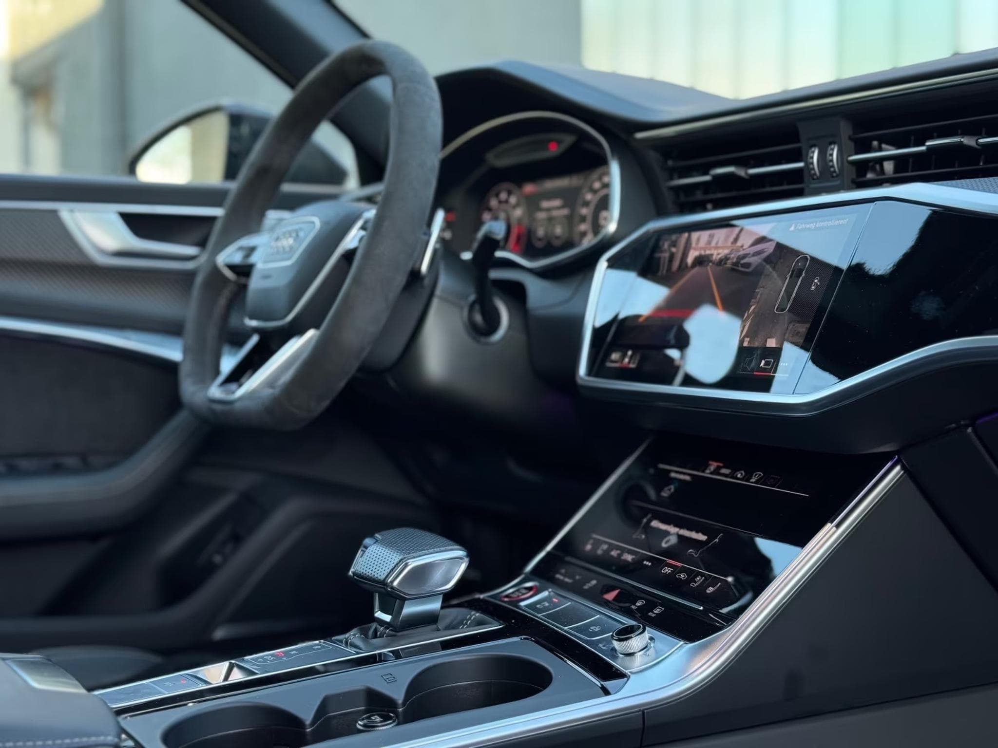 Audi RS6 C8 4.0 TFSI quattro – Carbon, Night Vision, Pano, B&O, HUD (2021) - Photo 10