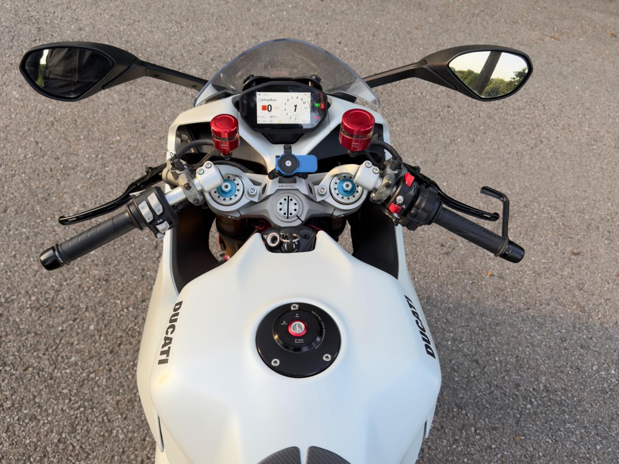 Ducati SuperSport 950 s (2023) - Foto 3