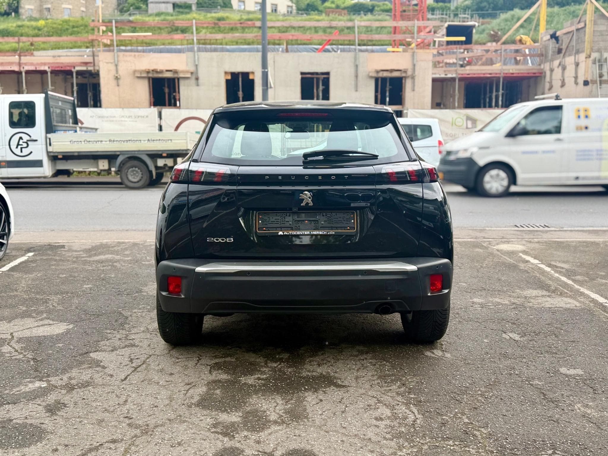 Peugeot 2008 1.2 PureTech 100 Active (2022) - Photo 5