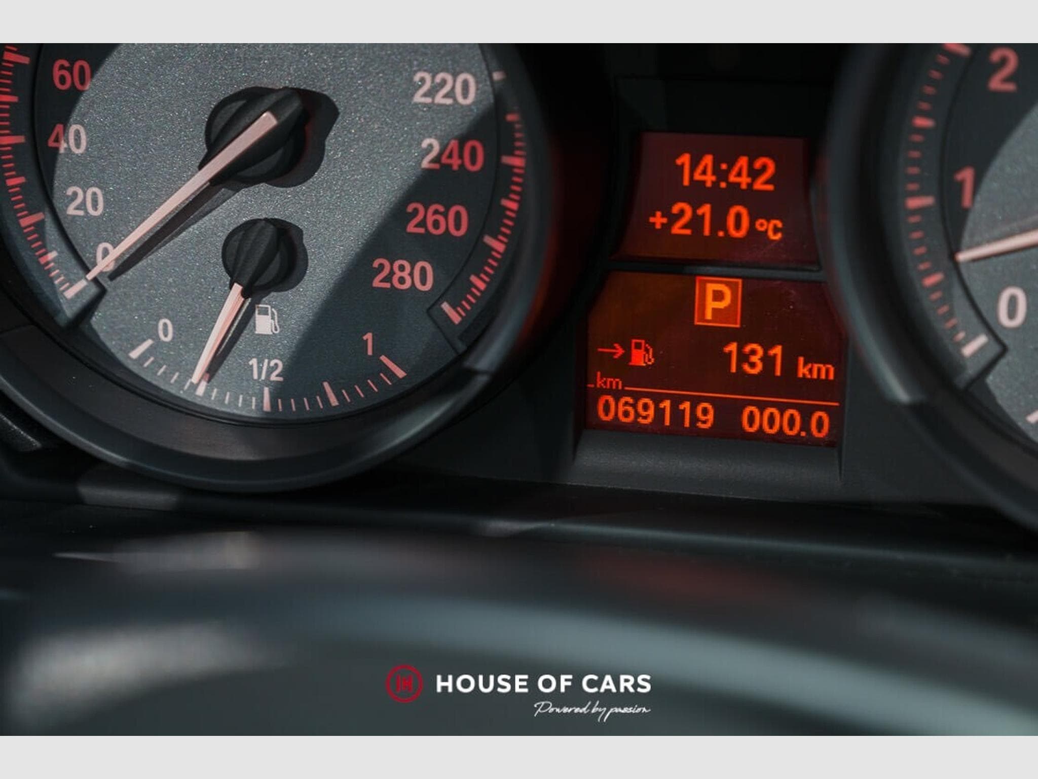 BMW Z4 SDRIVE 35IS E89 LAST OWNER SINCE 2019 (2010) - Photo 14