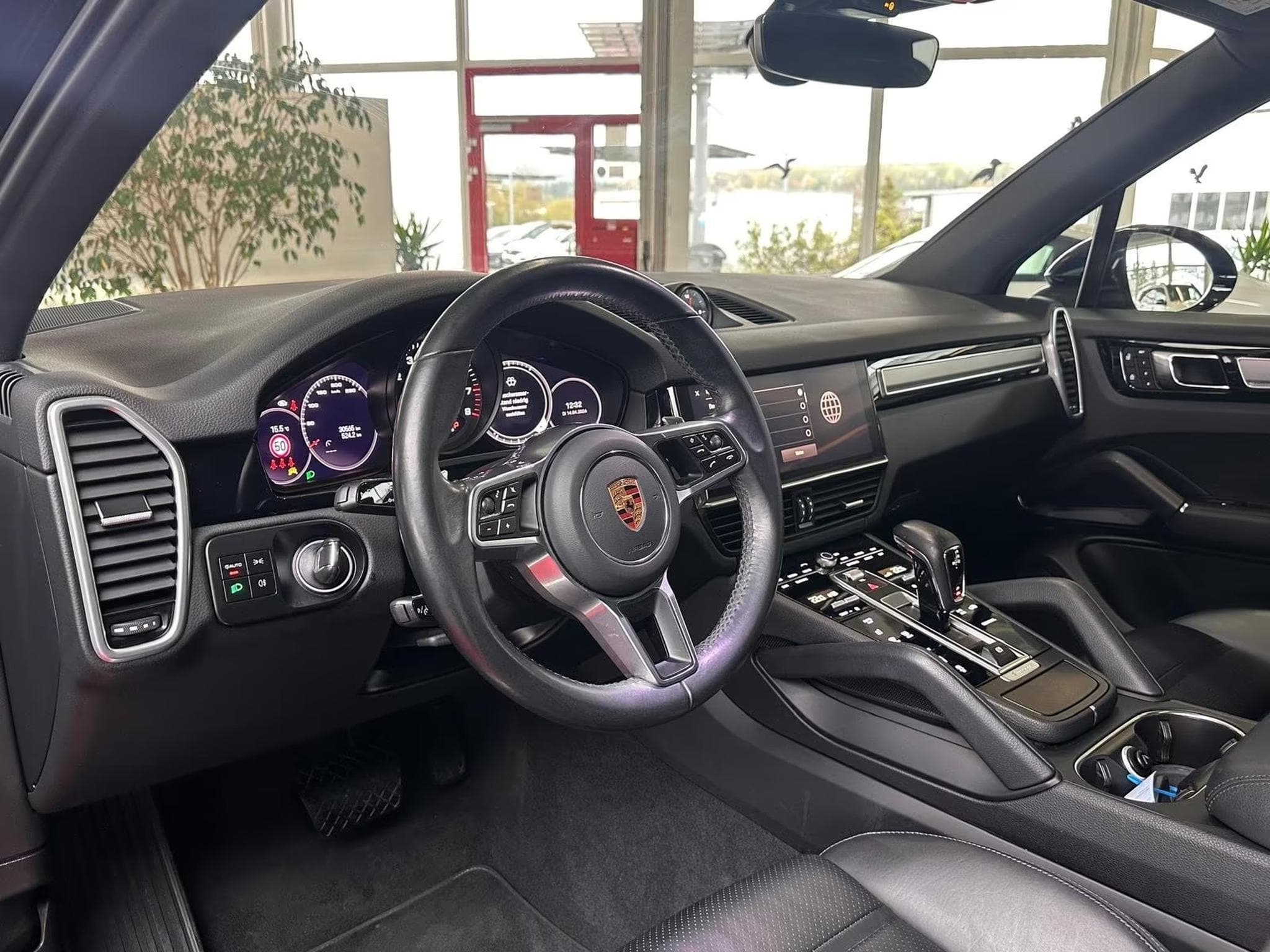 Porsche Cayenne Platinum – Toit Pano, BOSE, Suspension Pneumatique (2023) - Photo 7