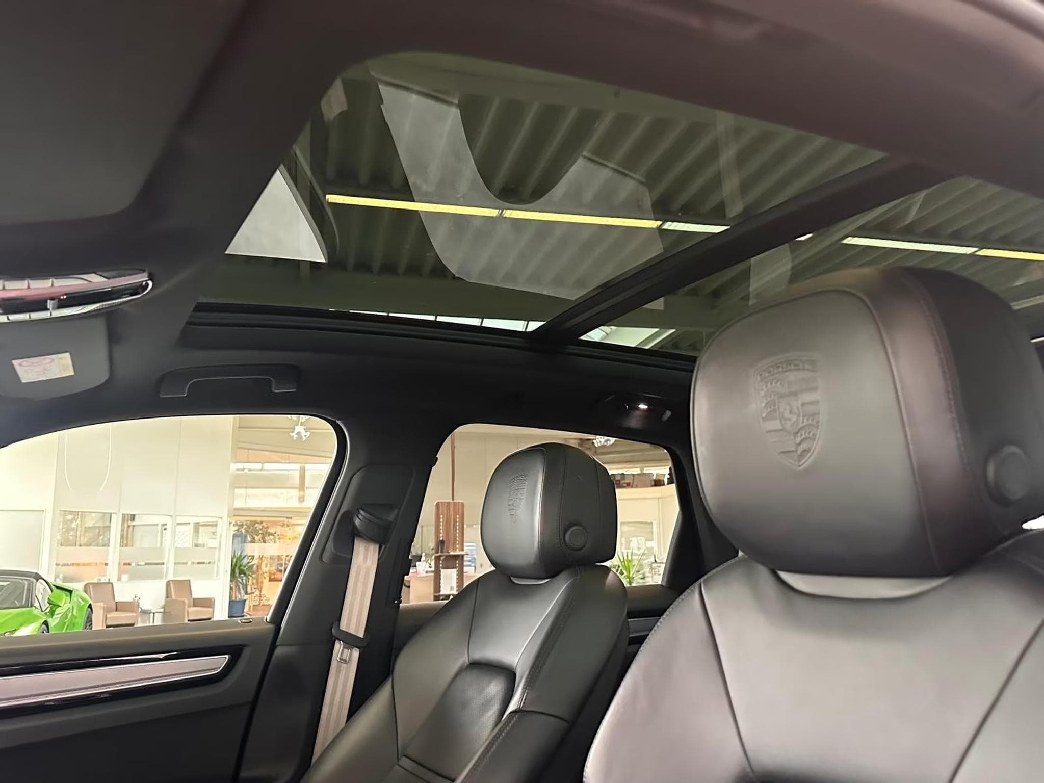 Porsche Cayenne Platinum – Toit Pano, BOSE, Suspension Pneumatique (2023) - Photo 13