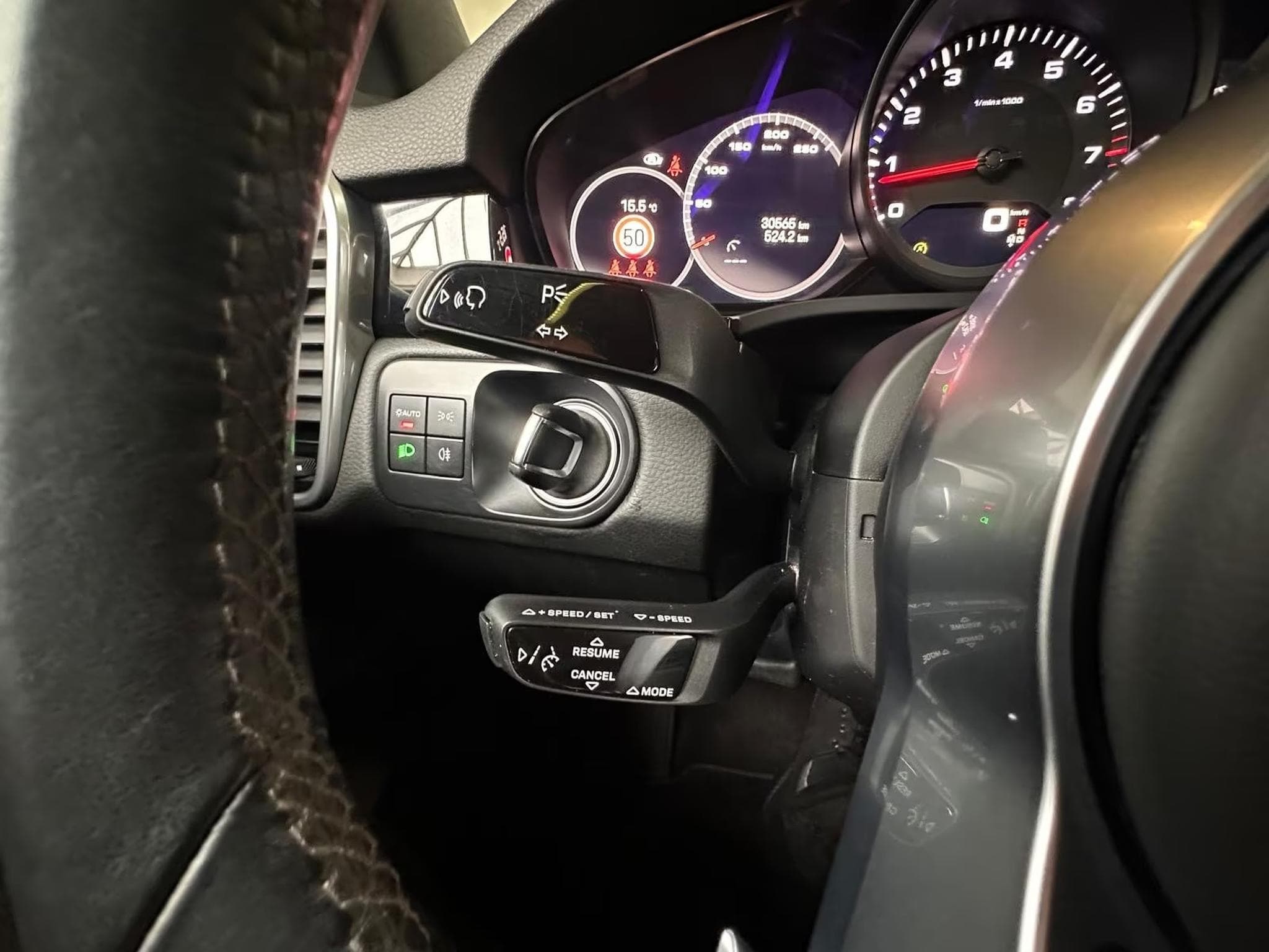 Porsche Cayenne Platinum – Toit Pano, BOSE, Suspension Pneumatique (2023) - Photo 16