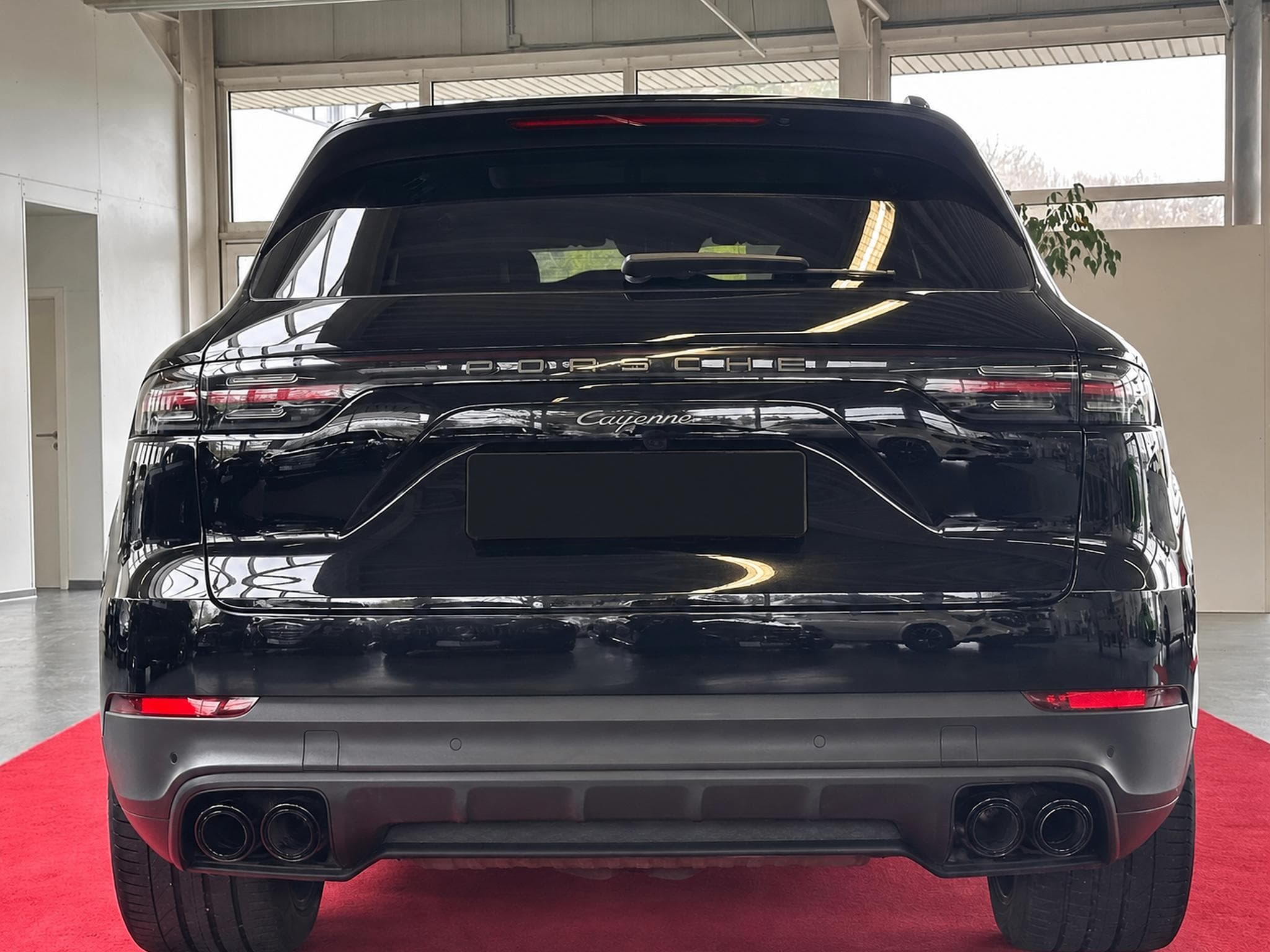 Porsche Cayenne Platinum – Toit Pano, BOSE, Suspension Pneumatique (2023) - Photo 5