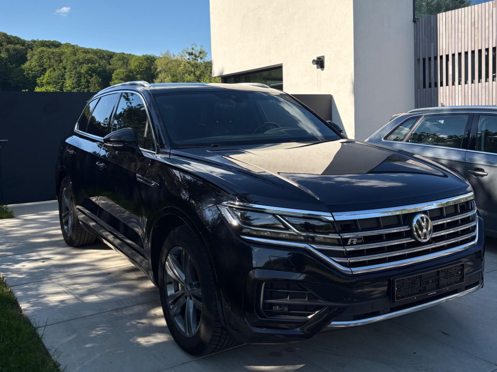 VW Touareg R Line (2019) - Photo 1