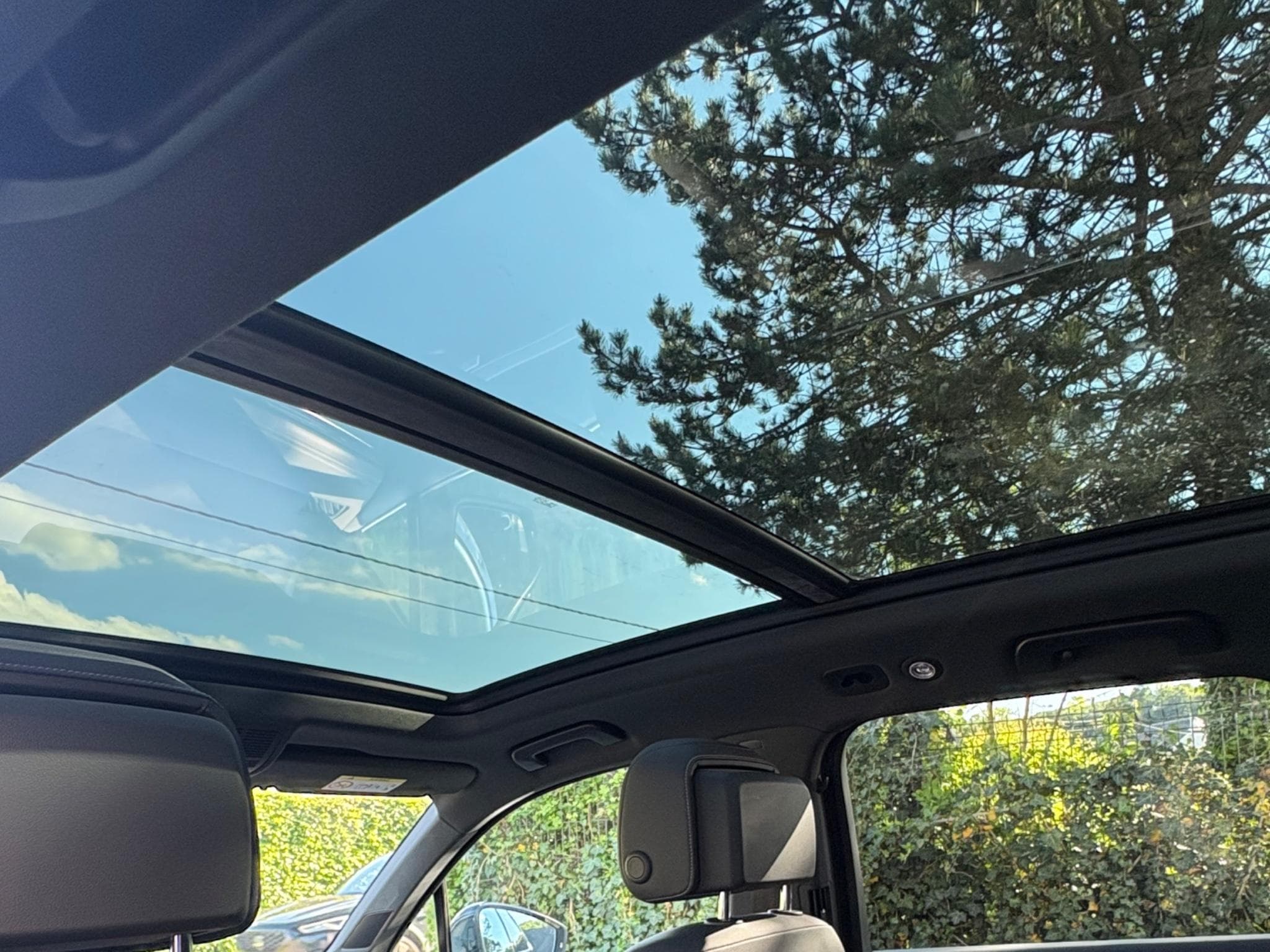 VW Touareg R Line (2019) - Photo 7