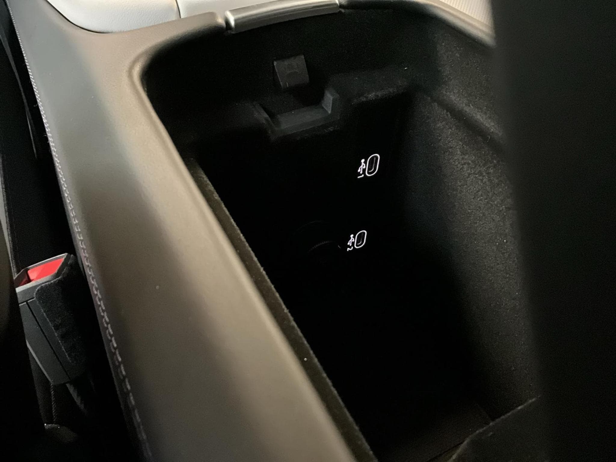 Audi e-tron RS+ICE-RACE-Edition+Limitiert (2024) - Foto 23