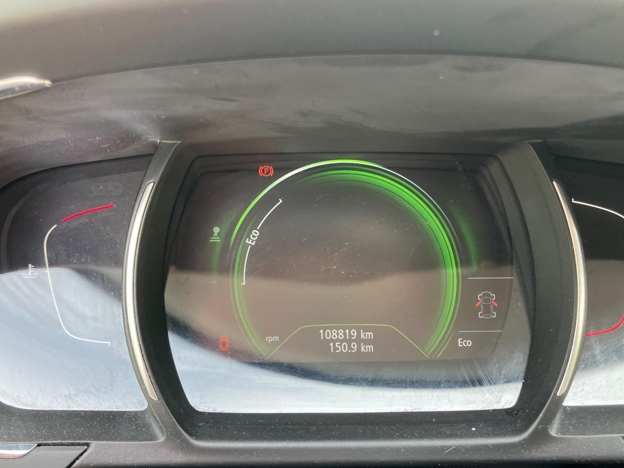 Renault Scenic 4 Bose Limited Edition (2016) - Photo 9
