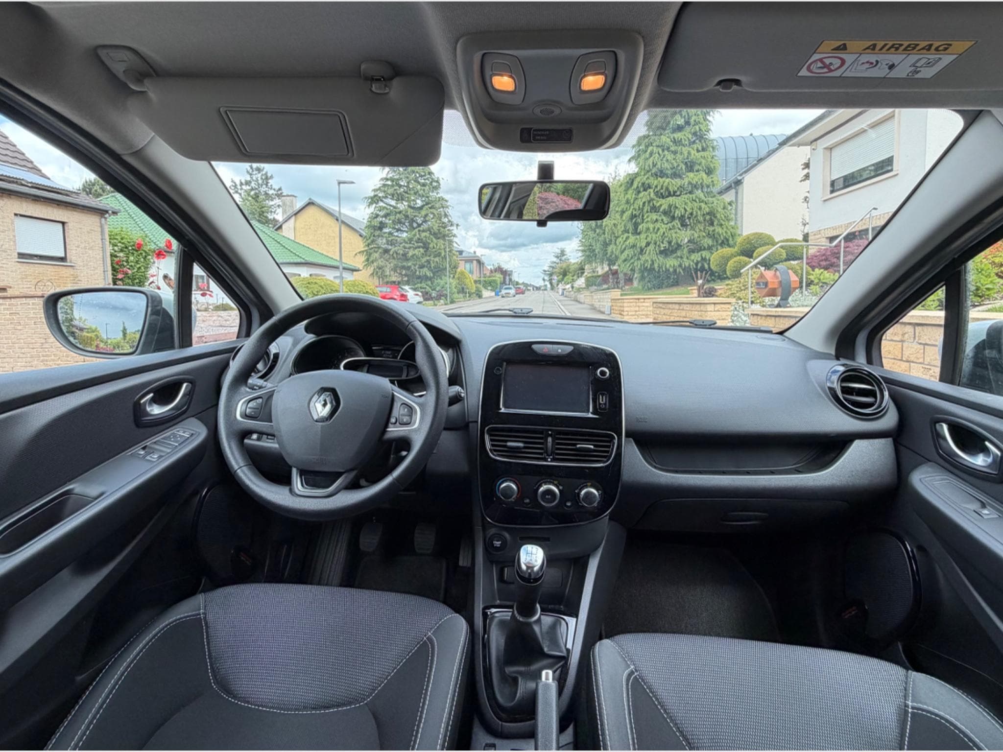Renault Clio Tce 90 (2017) - Photo 6