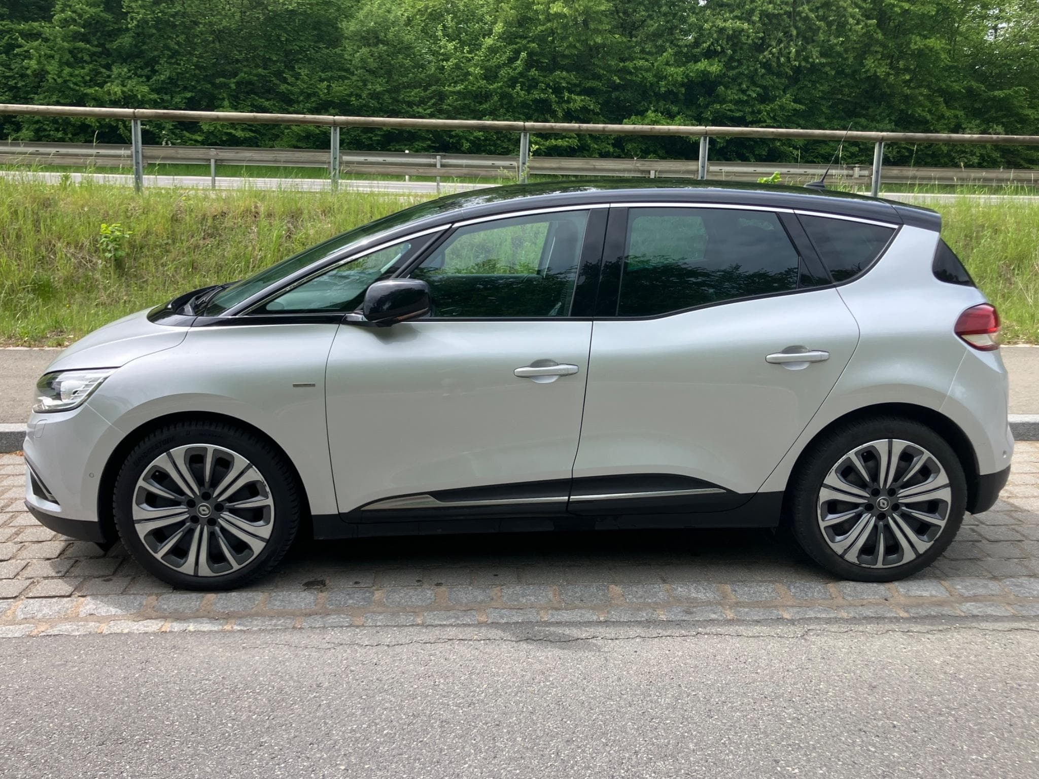 Renault Scenic 4 Bose Limited Edition (2016) - Photo 11