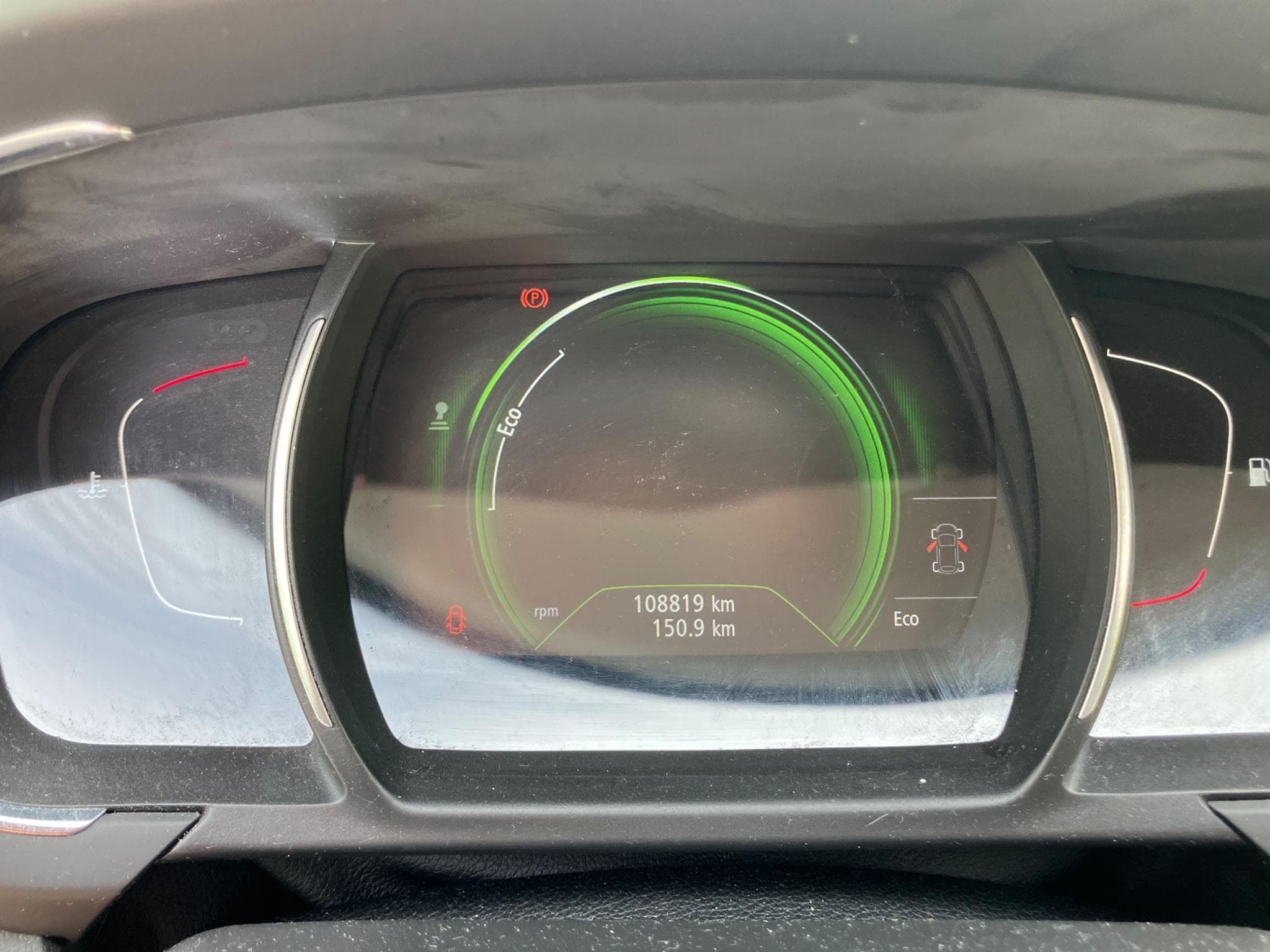 Renault Scenic 4 Bose Limited Edition (2016) - Photo 2
