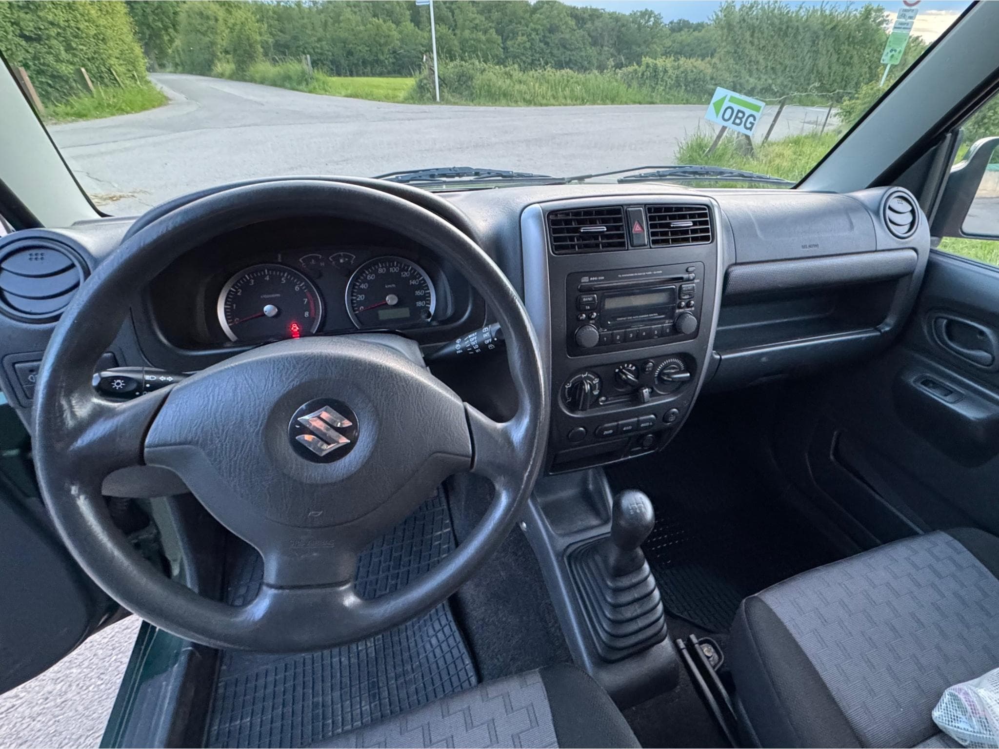 Suzuki Jimny 4x4 (2010) - Photo 4