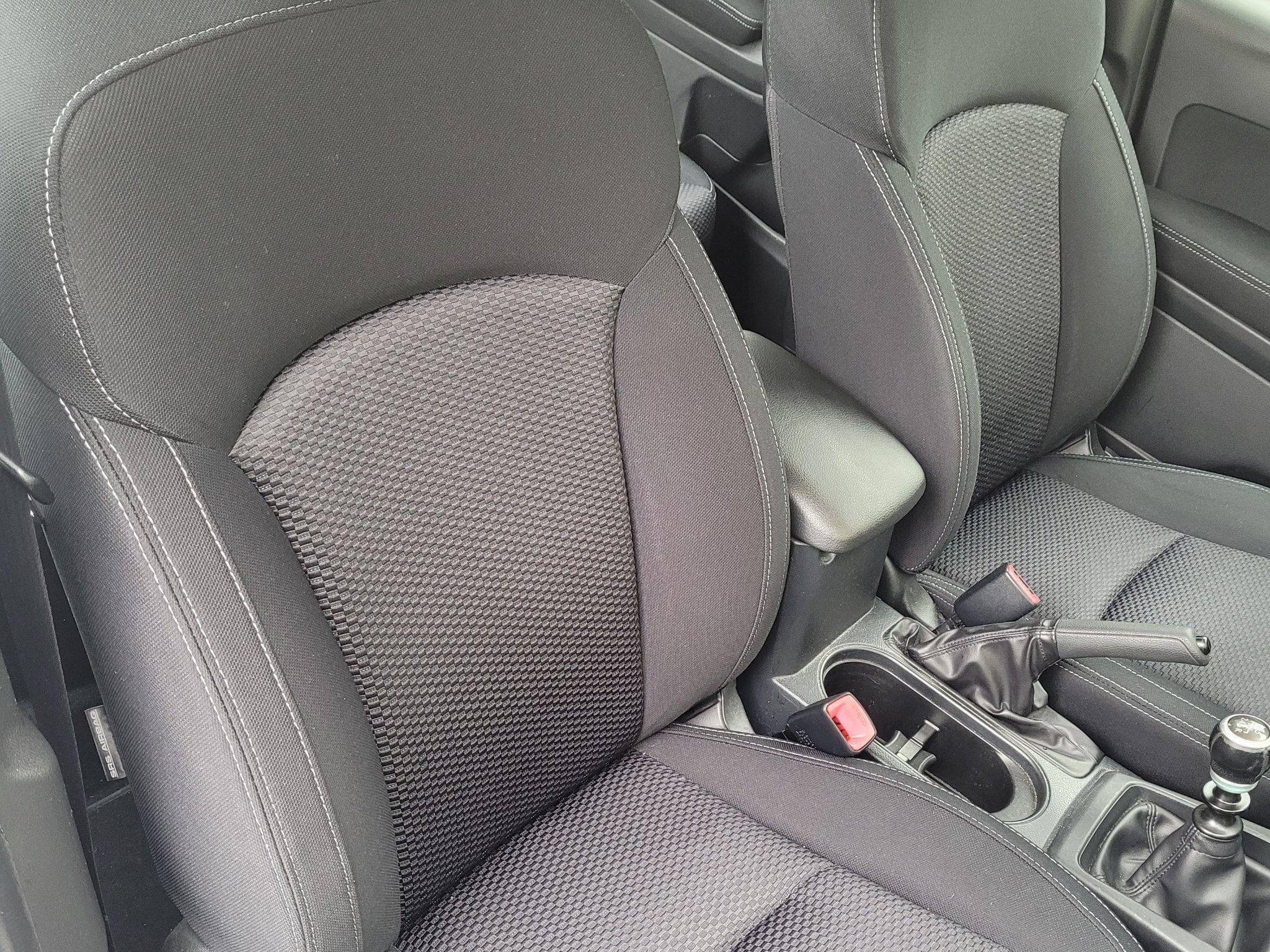 Subaru Forester (2015) - Photo 3