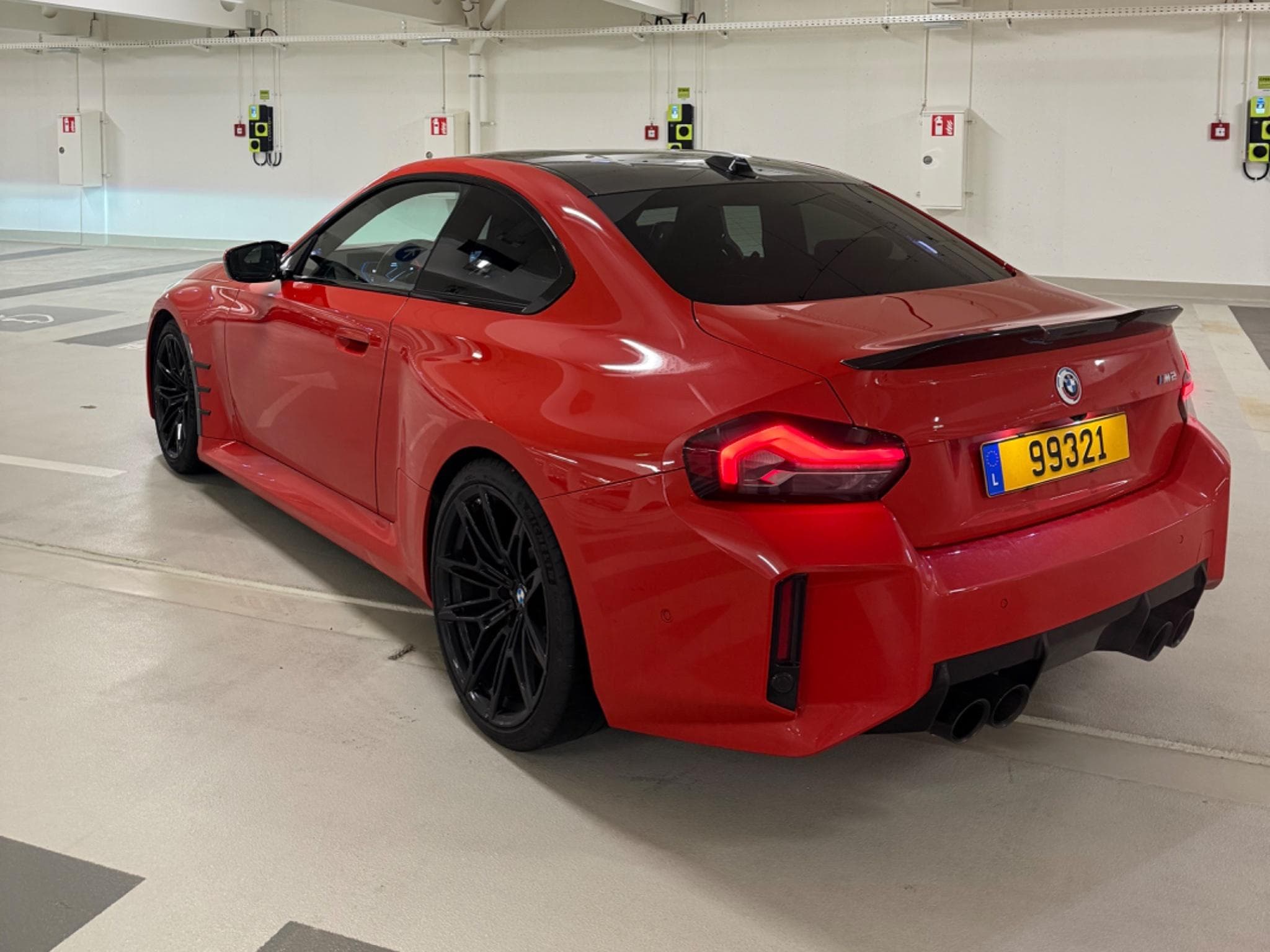 BMW M2 Track Pack (2023) - Photo 2