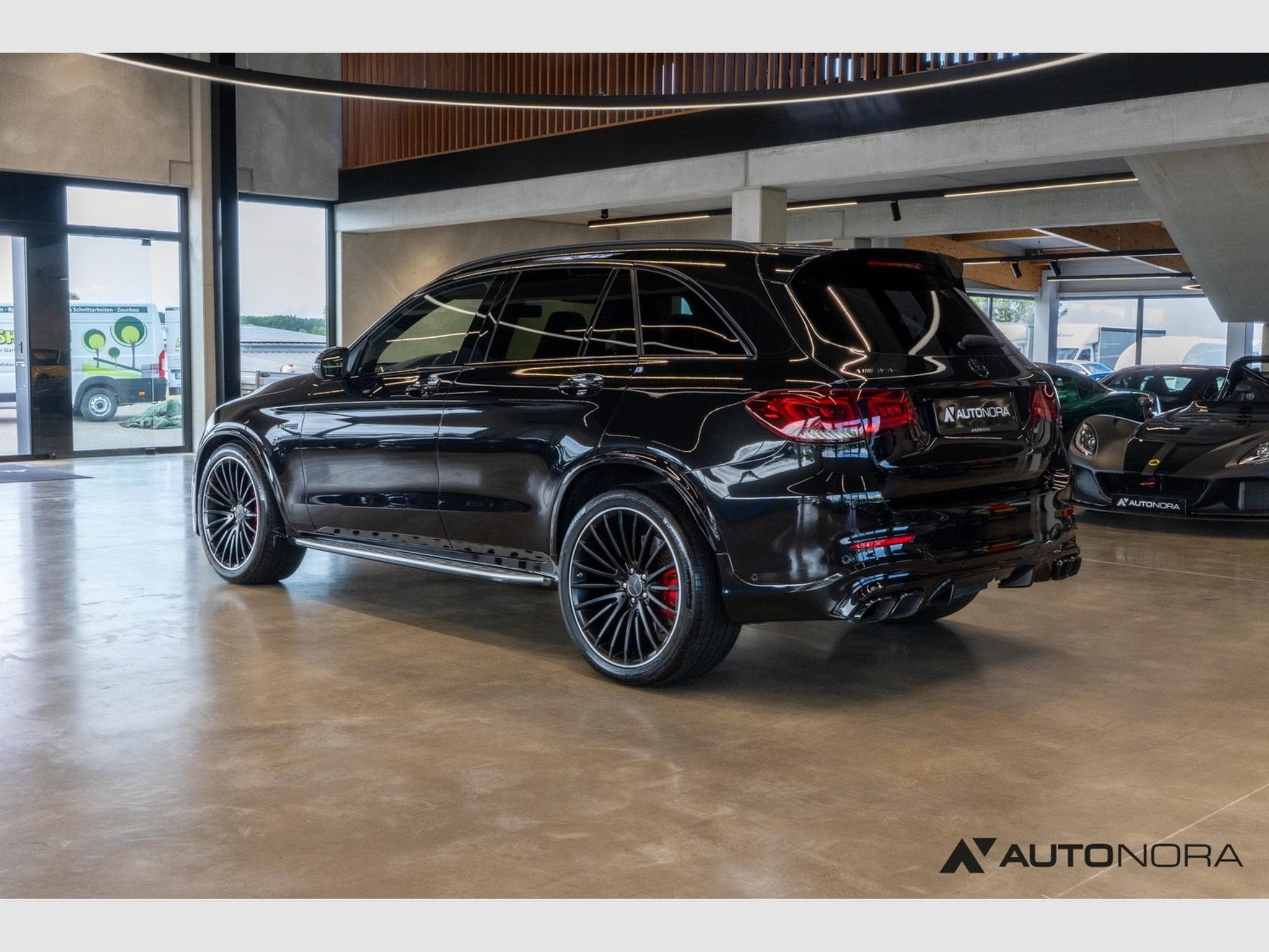 Mercedes GLC 63 S AMG GLC 63 S 4Matic+ (2021) - Photo 2