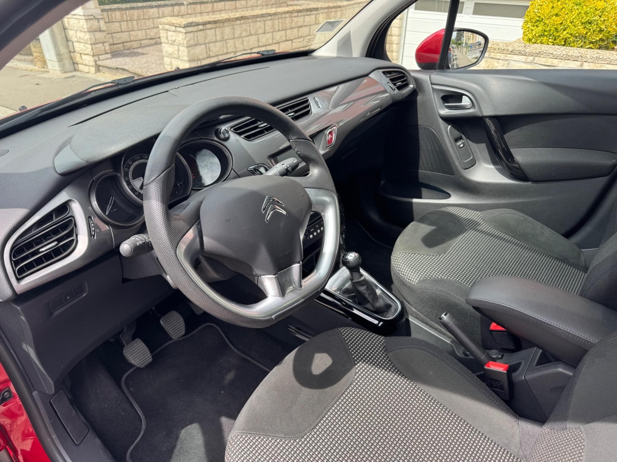 Citroën C3 (2015) - Photo 3