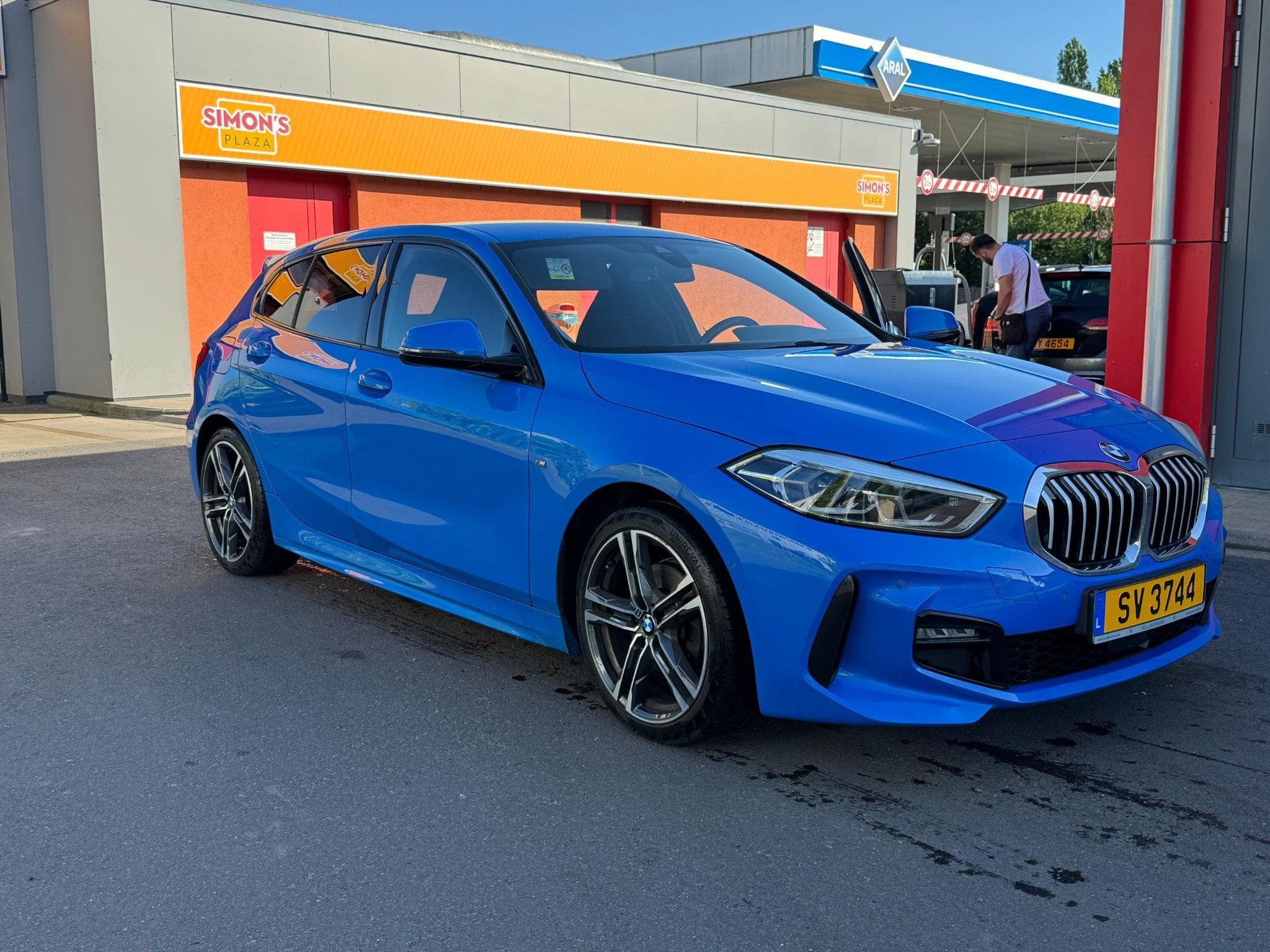 BMW 118 M Sport Paket HUD Alcantara Keyless (2020) - Foto 1
