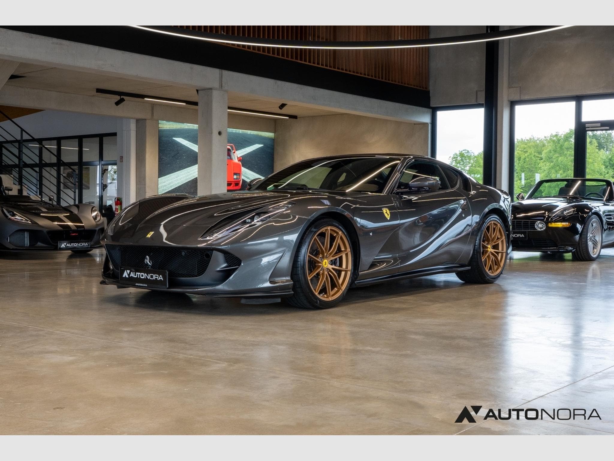Ferrari 812 Superfast (2021) - Photo 6