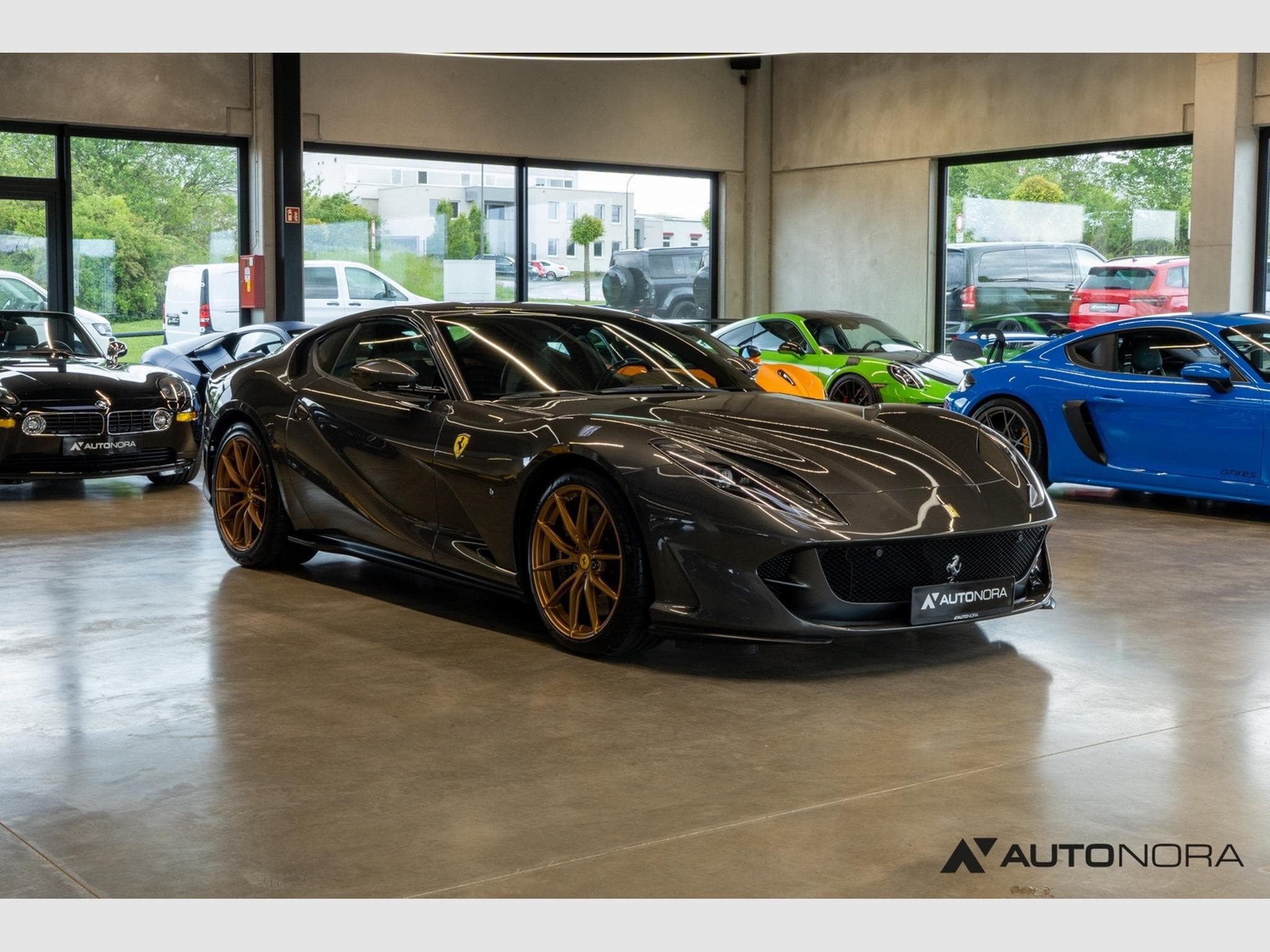 Ferrari 812 Superfast (2021) - Photo 3