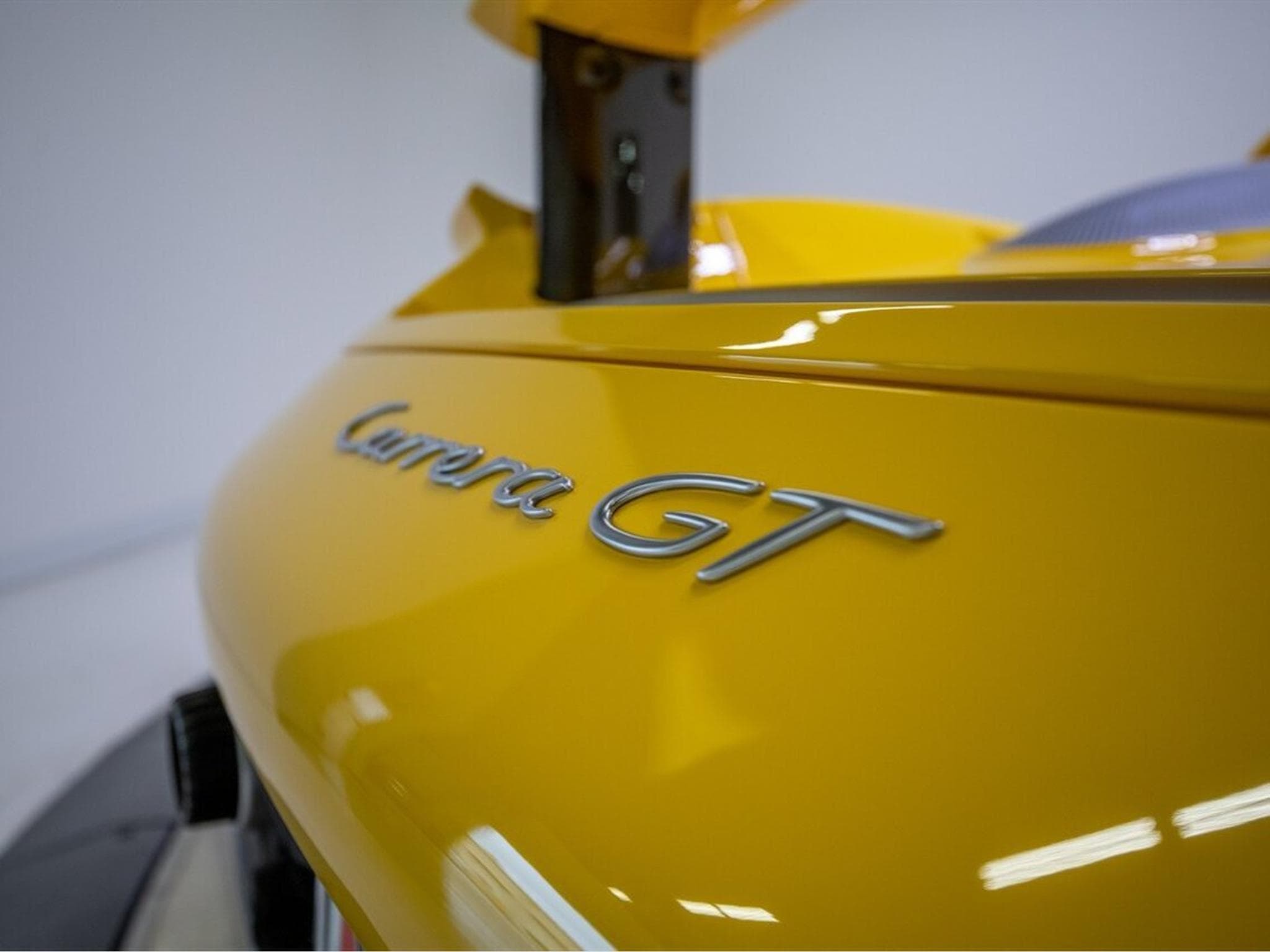 Porsche Carrera GT (2005) - Photo 11