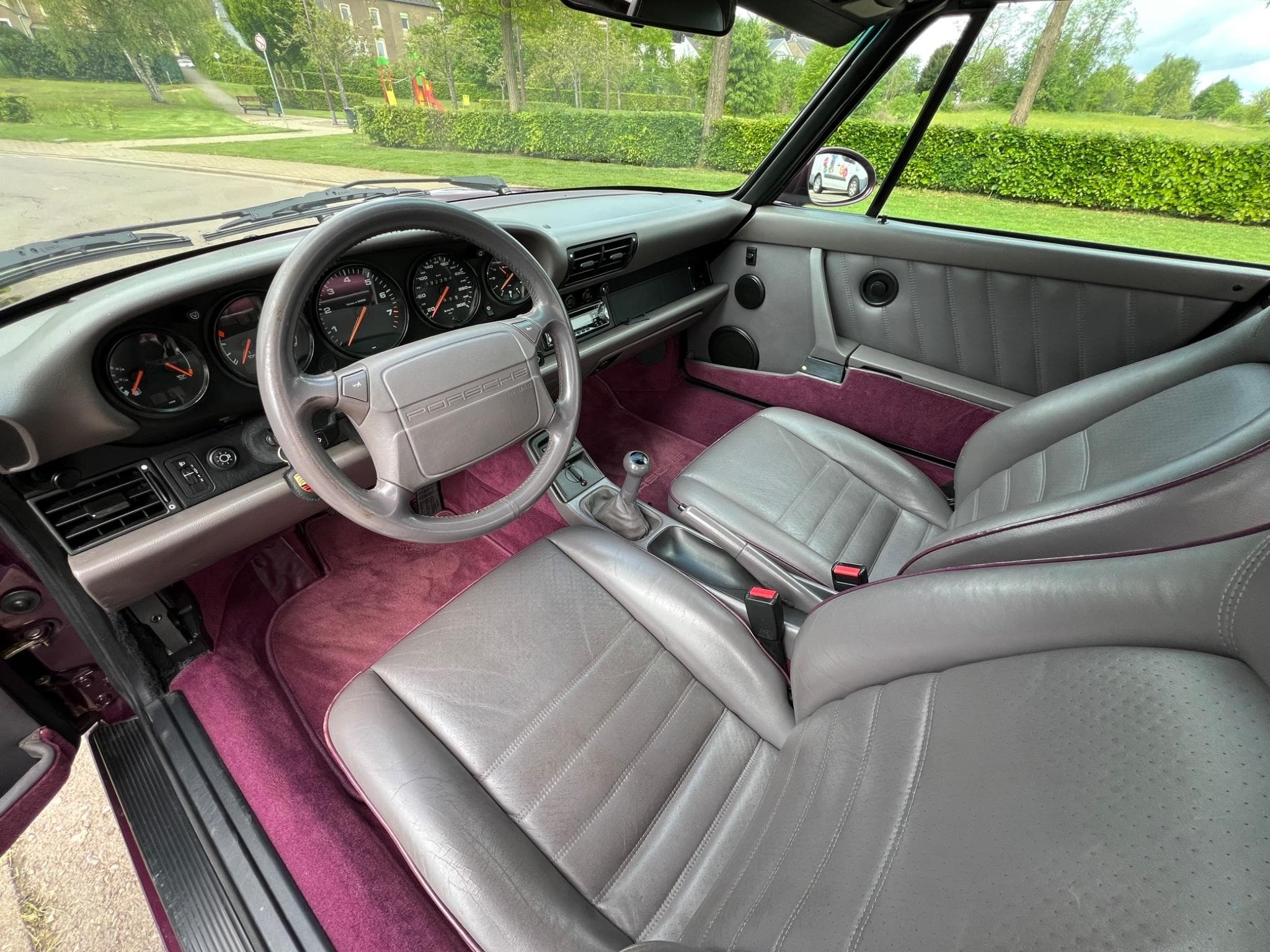 Porsche 911 964 Carrera 2 Cabriolet (1991) - Photo 11