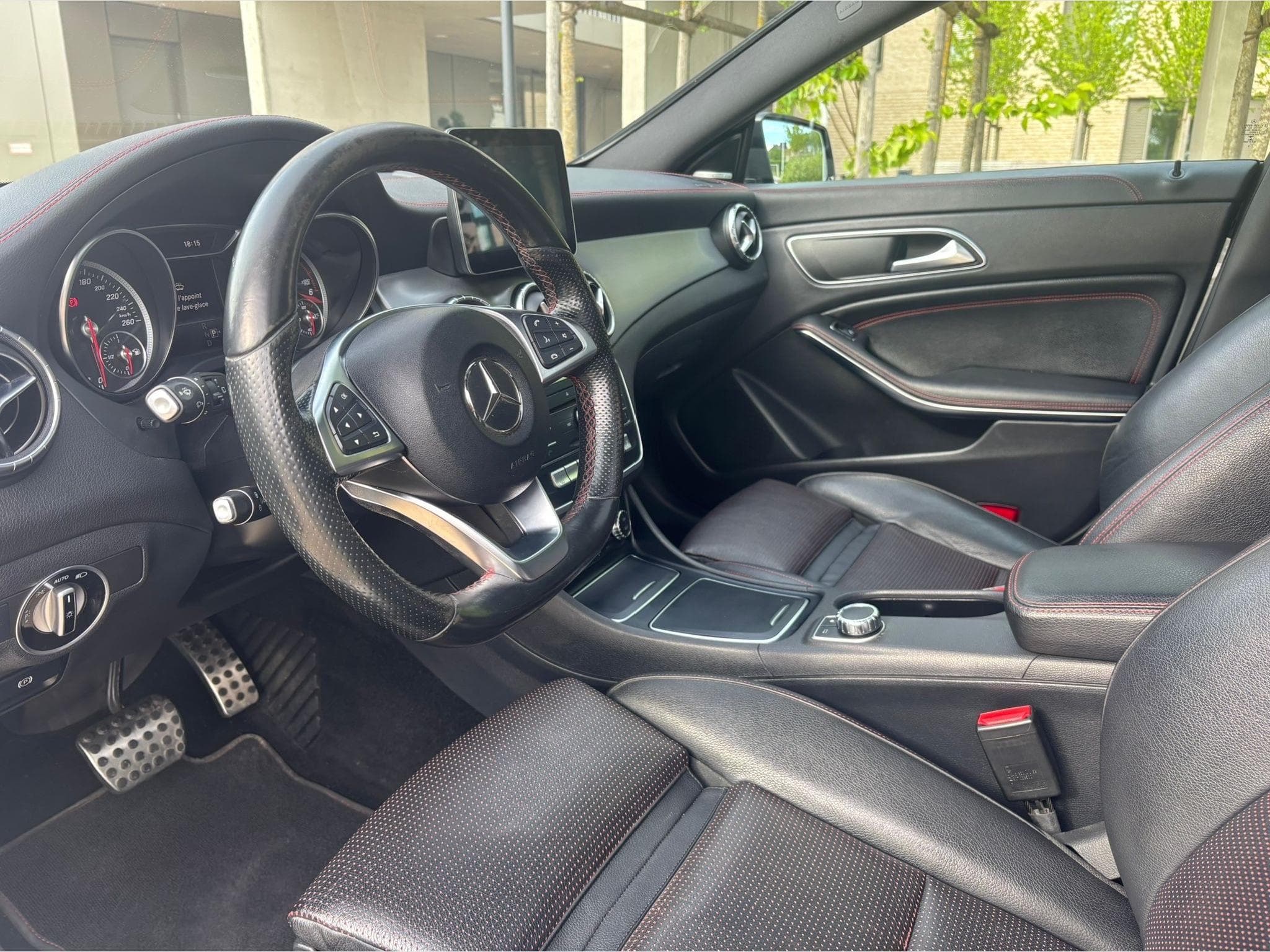 Mercedes CLA 200 Mercedes CLA 200 AMG FULL LINE (2017) - Photo 9