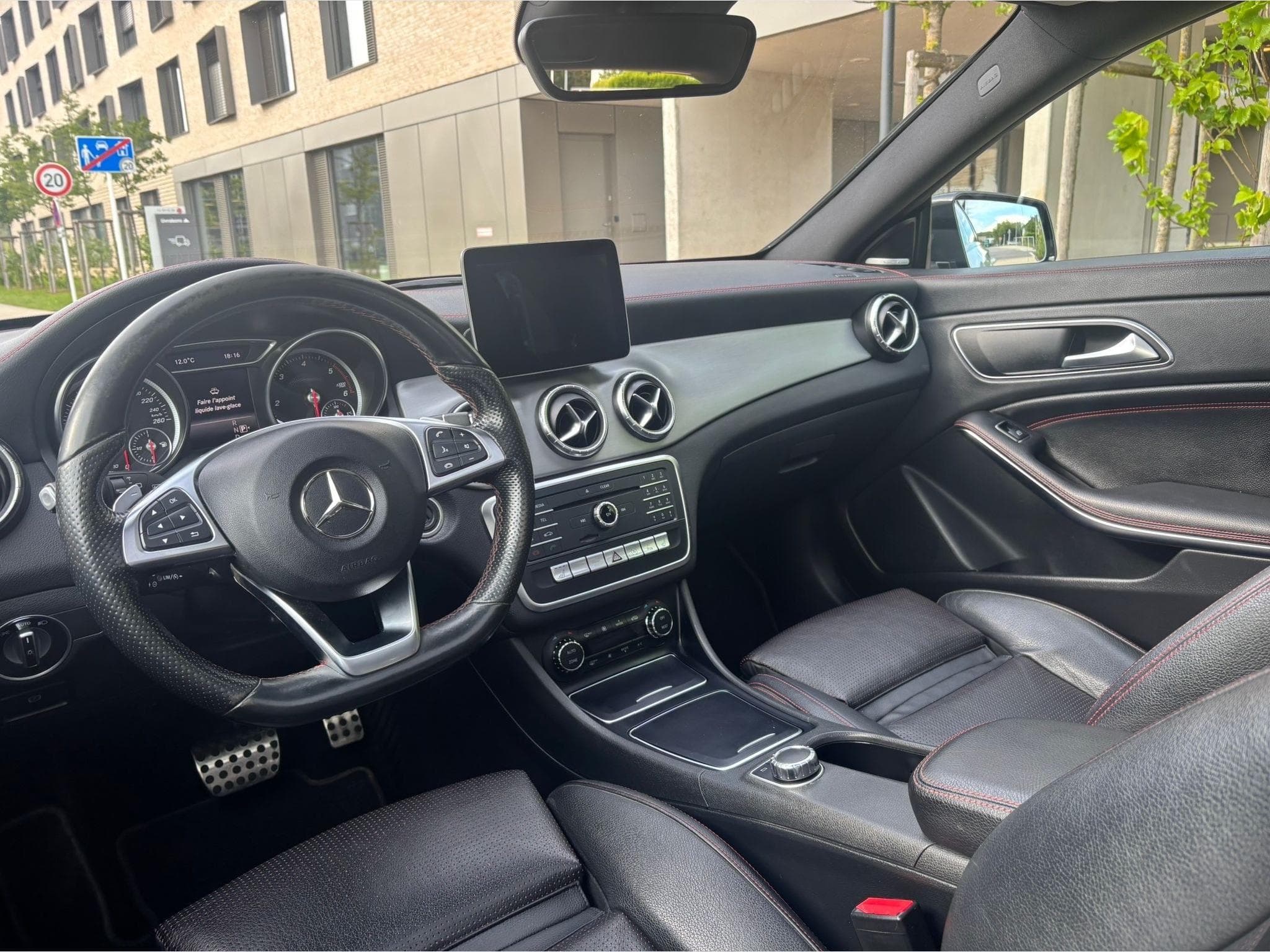 Mercedes CLA 200 Mercedes CLA 200 AMG FULL LINE (2017) - Photo 12