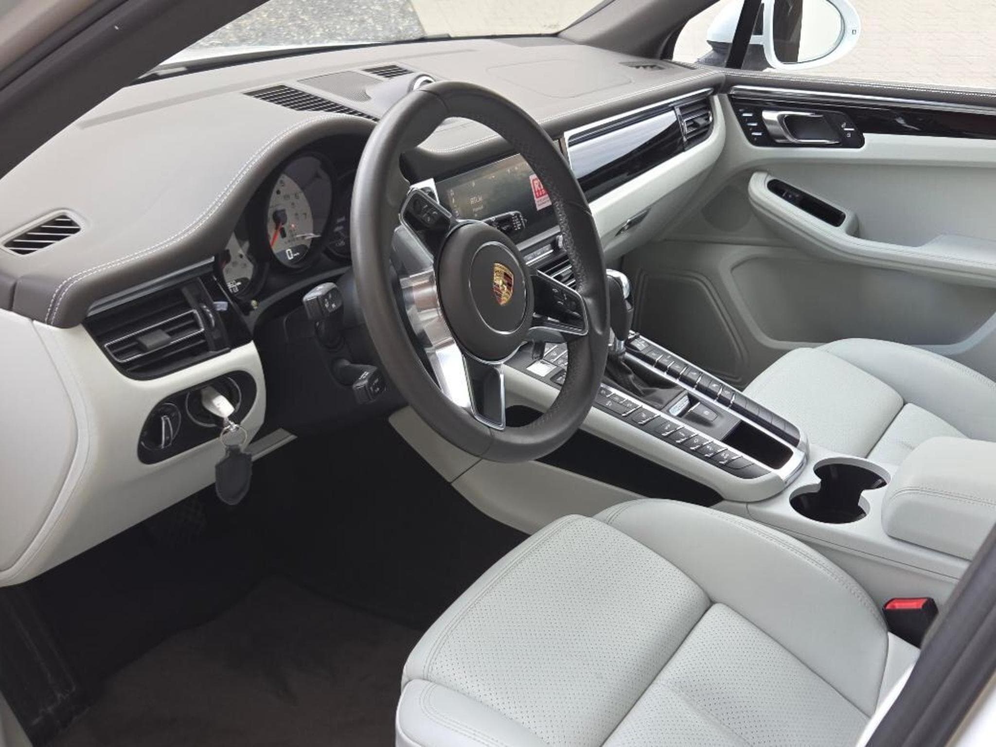 Porsche Macan S (2019) - Photo 5