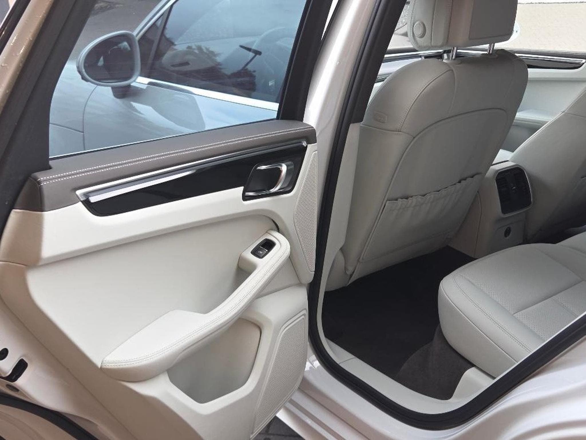 Porsche Macan S (2019) - Photo 9