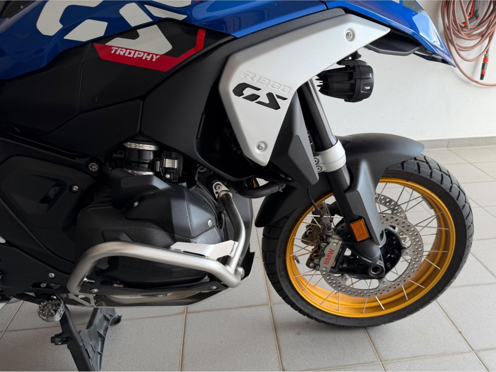 BMW R 1300GS Trophy (2024) - Photo 1