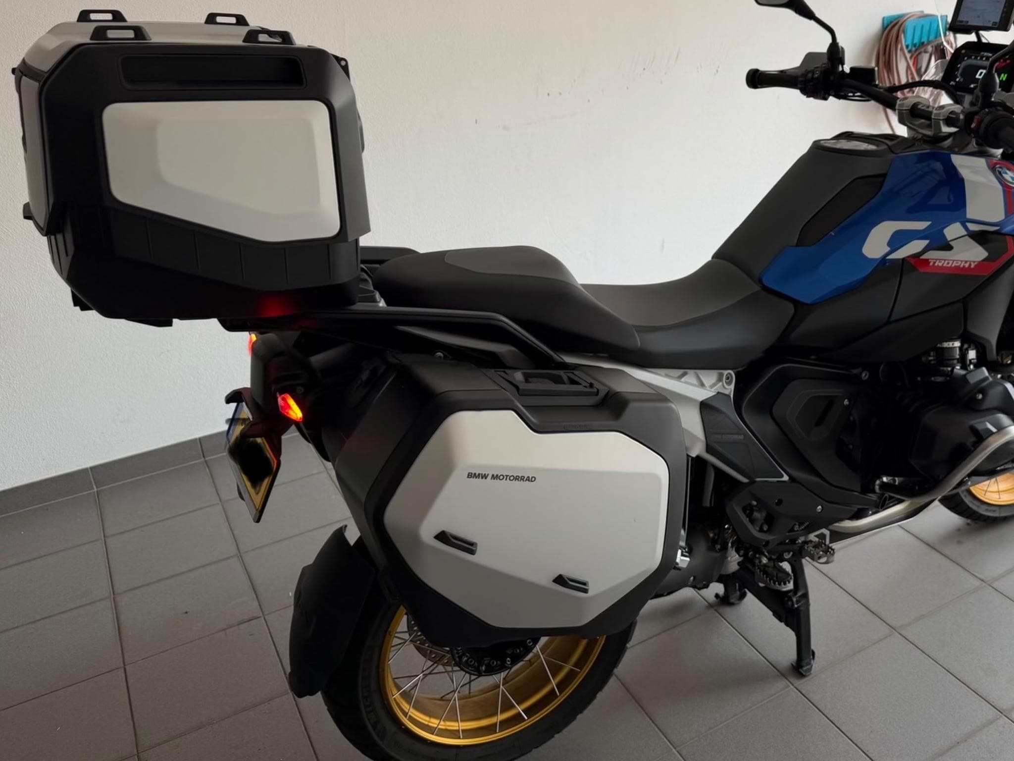 BMW R 1300GS Trophy (2024) - Photo 4