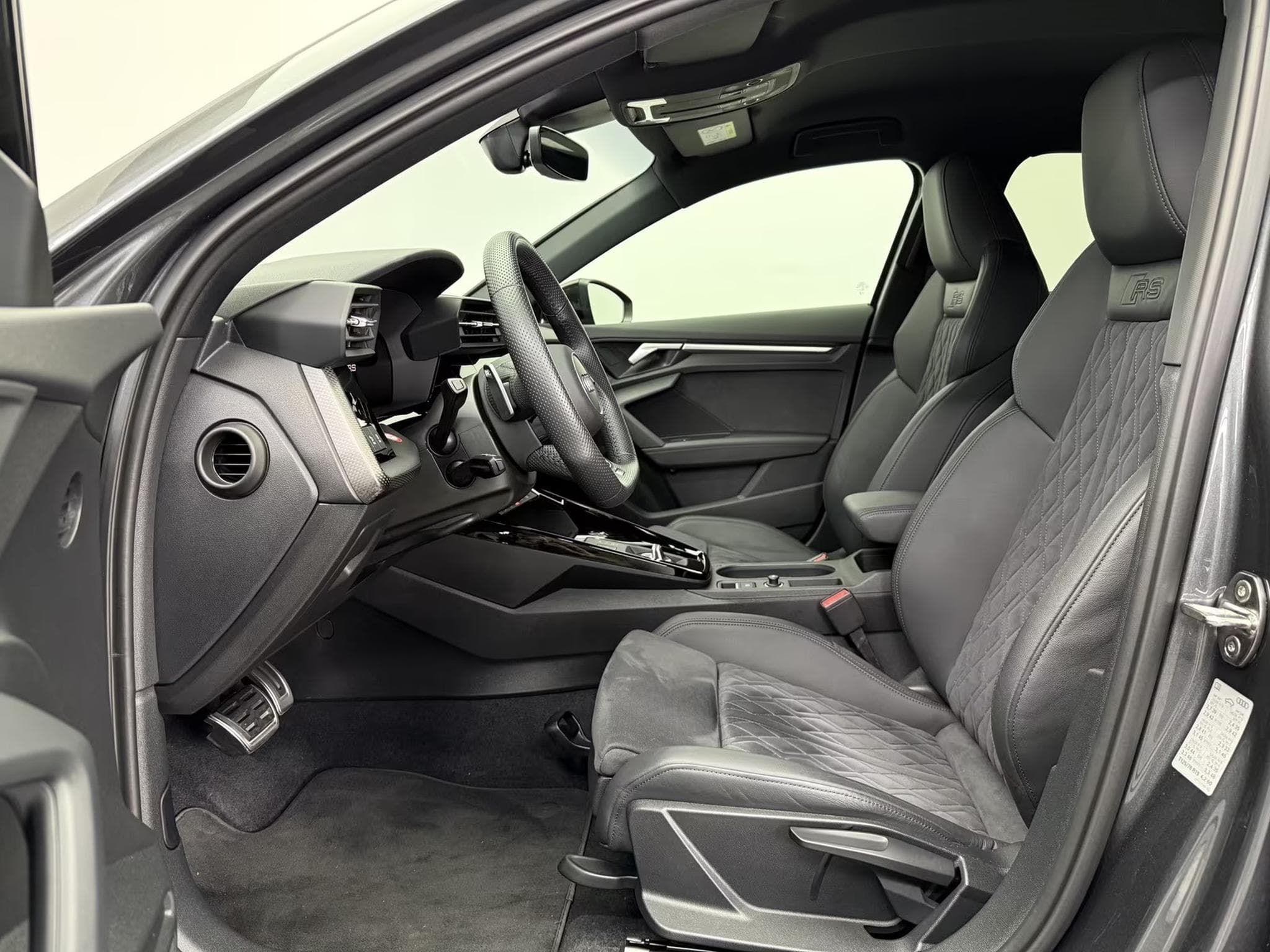 Audi RS3 (8YA) 2.5 TFSI - Garantie Audi 01/2027, Carbon, Matrix LED (2023) - Photo 13