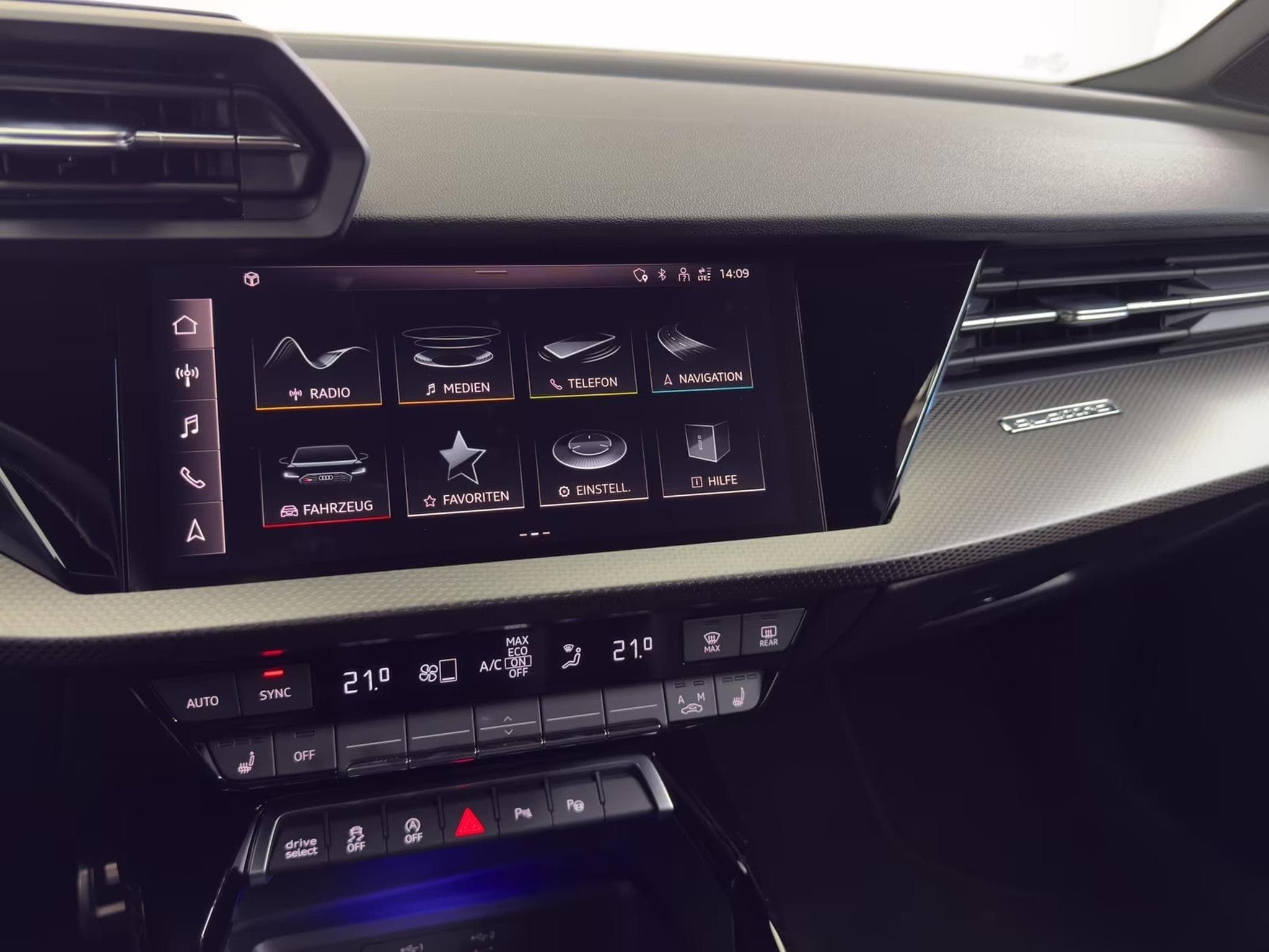 Audi RS3 (8YA) 2.5 TFSI - Garantie Audi 01/2027, Carbon, Matrix LED (2023) - Photo 18
