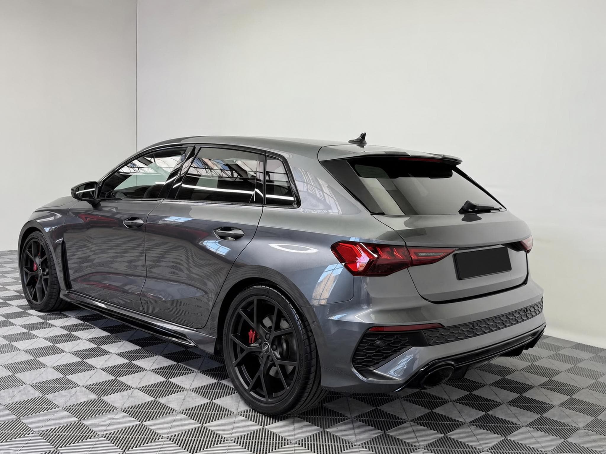 Audi RS3 (8YA) 2.5 TFSI - Garantie Audi 01/2027, Carbon, Matrix LED (2023) - Photo 3